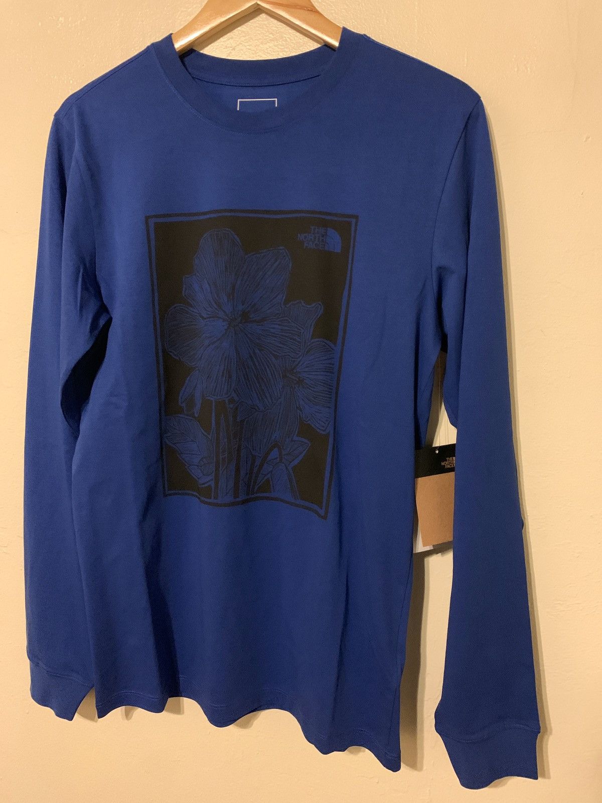 The North Face *RARE* Brand New North Face Floral Long Sleeve Shirt - Small Size US S / EU 44-46 / 1 - 1 Thumbnail