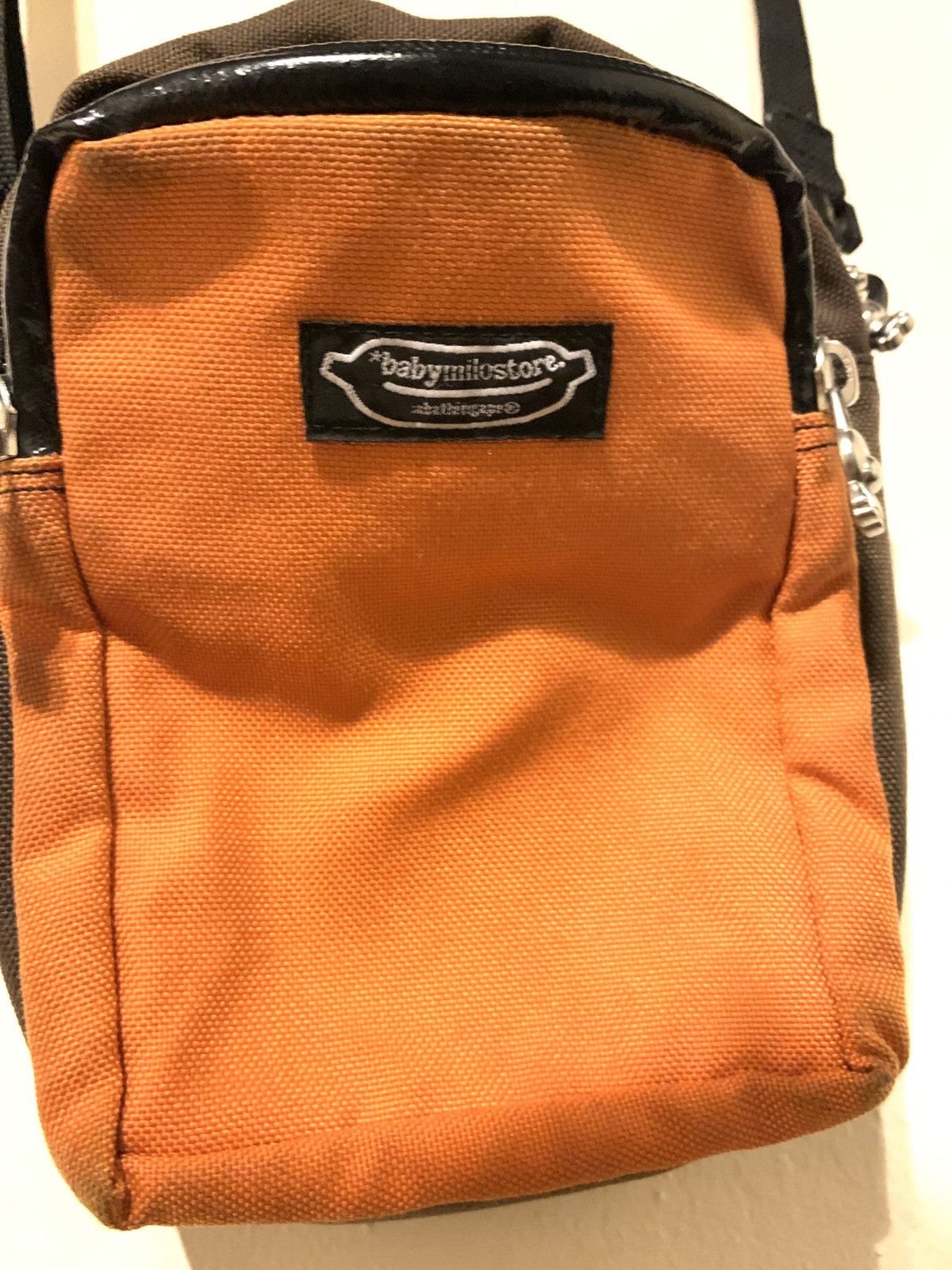 Bape *RARE* Vintage Bape Bathing Ape Baby Milo Crossbody Bag Size ONE SIZE - 3 Thumbnail