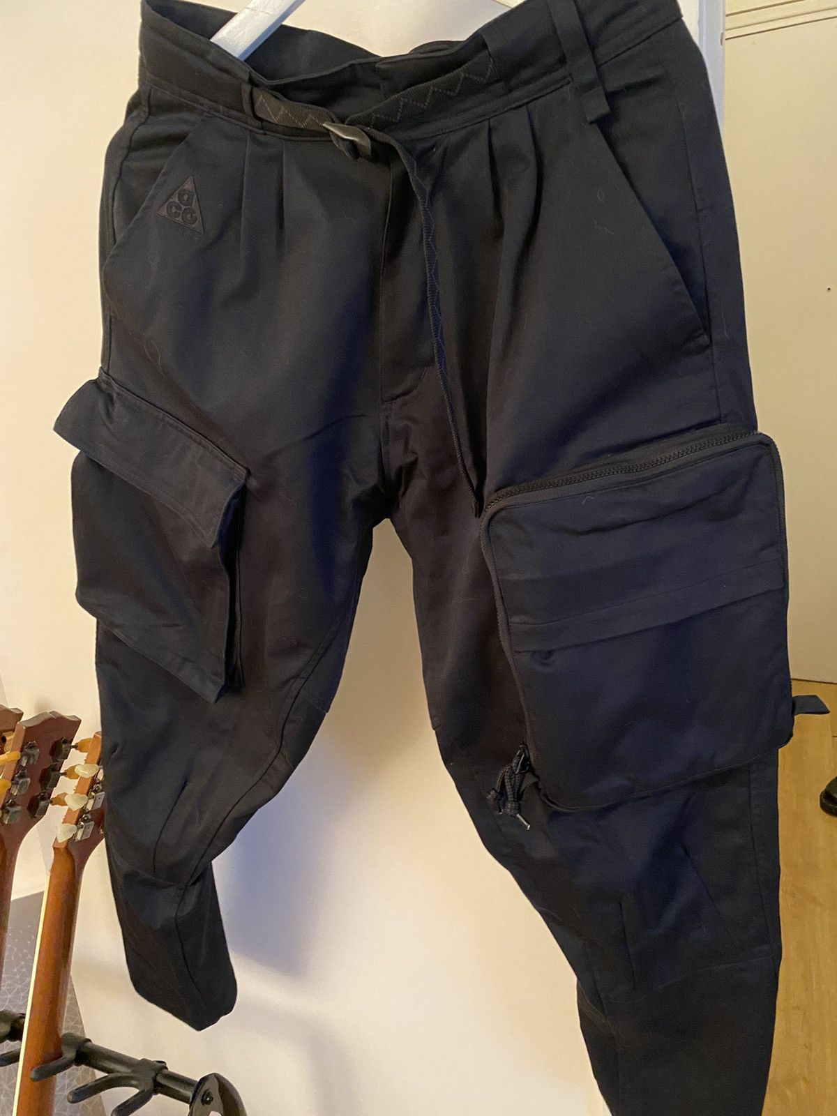 acg woven pants
