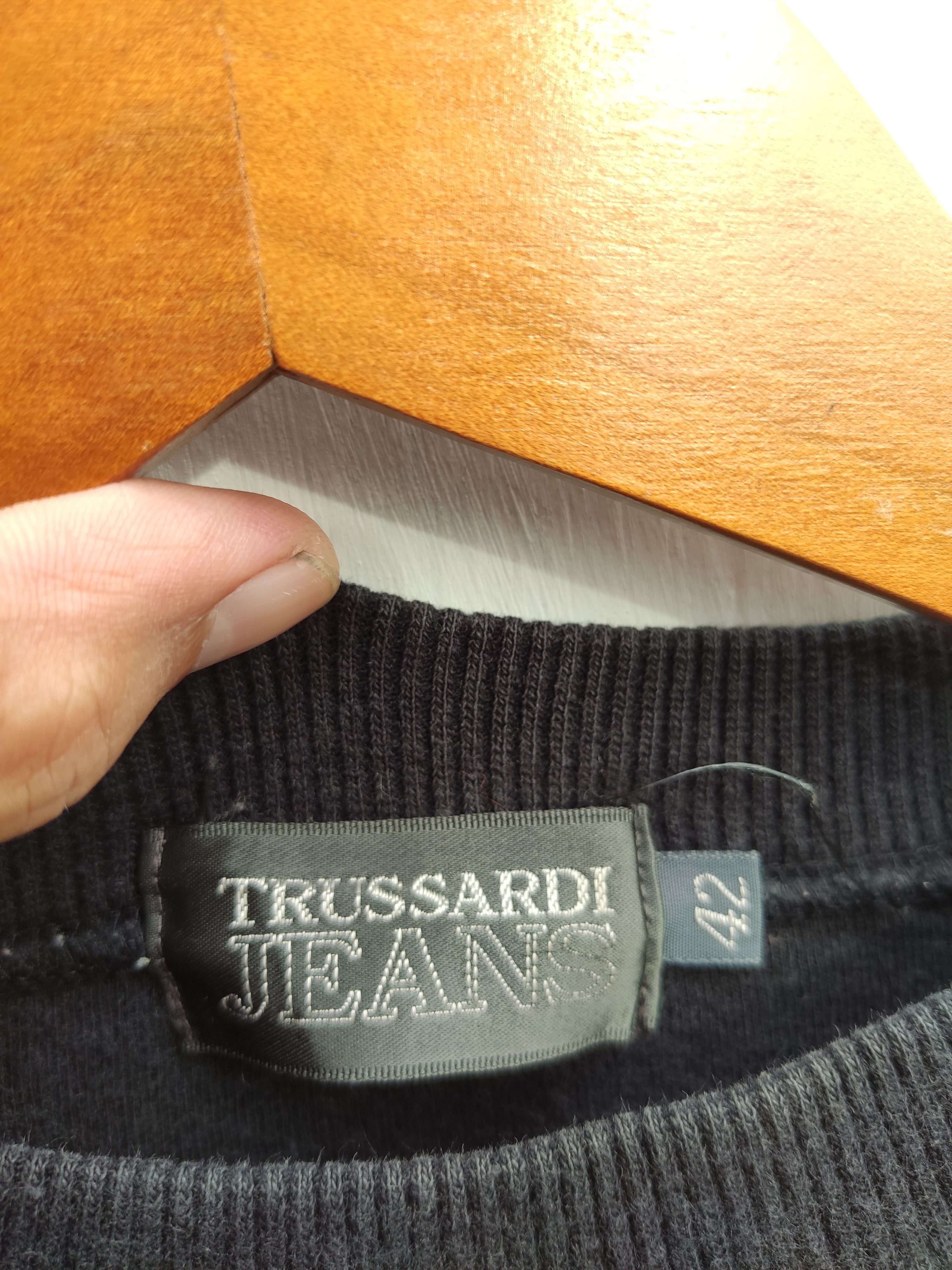 Trussardi Vintage TRUSSARDI sweatshirt big logo spell out Size US M / EU 48-50 / 2 - 4 Thumbnail