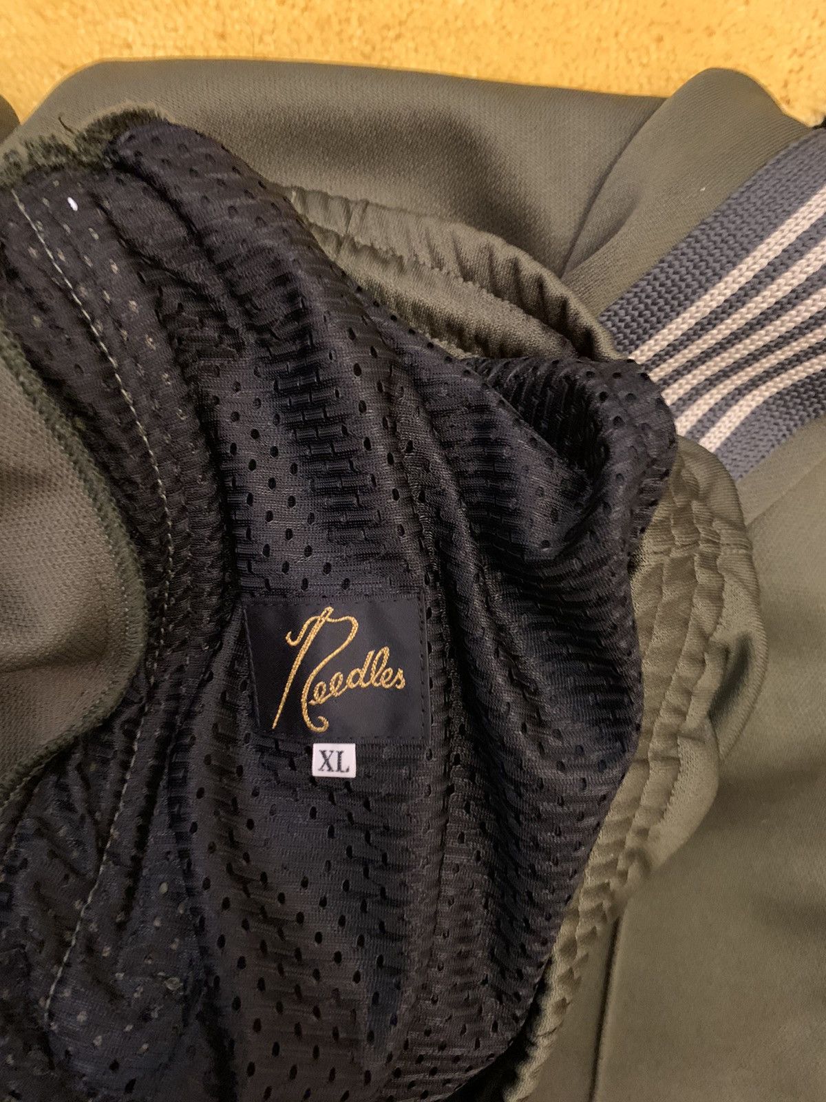 Needles Narrow track pant olive