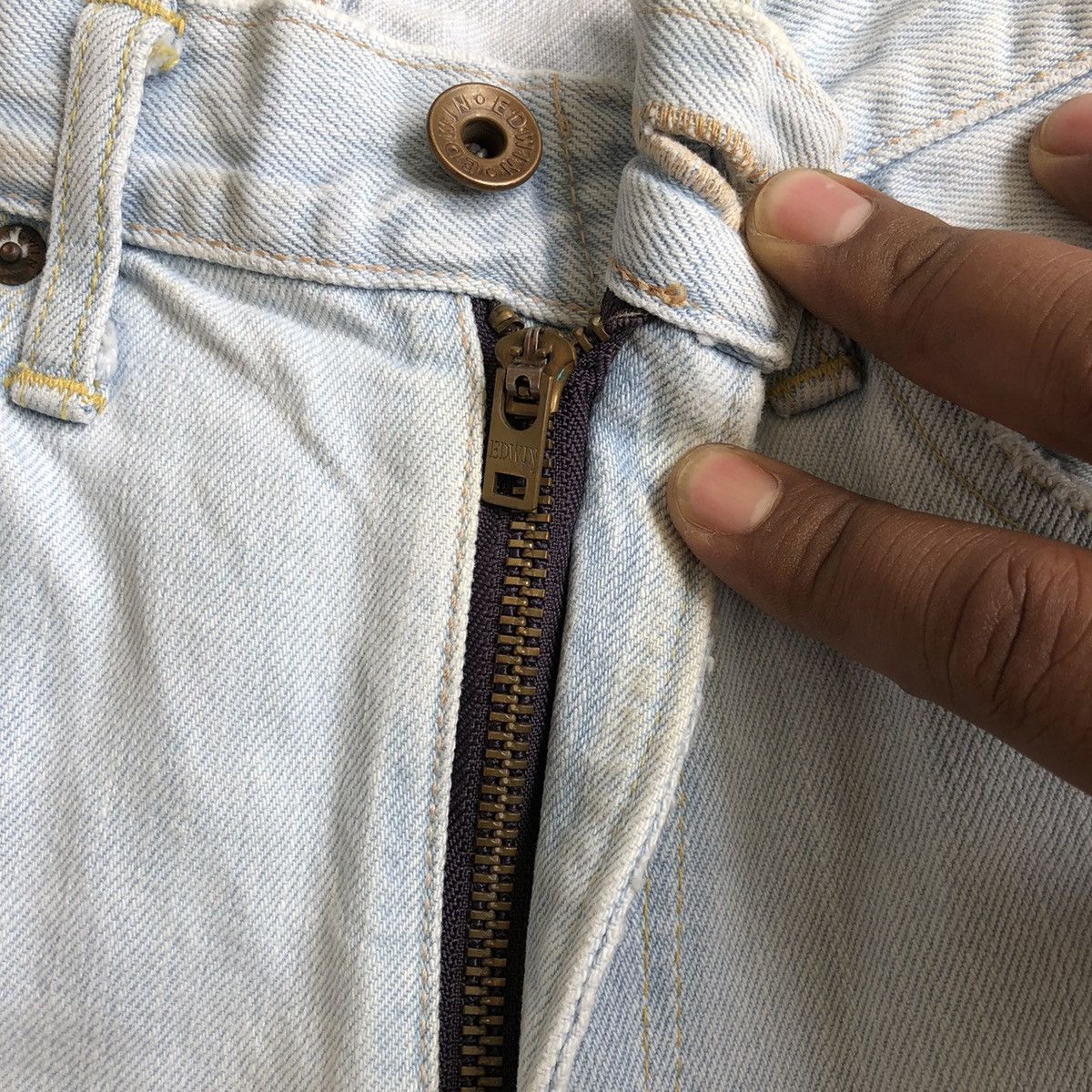 Edwin × Vintage Edwin 505z Distressed Selvedeg Denim Jeans Size US 30 / EU 46 - 3 Thumbnail