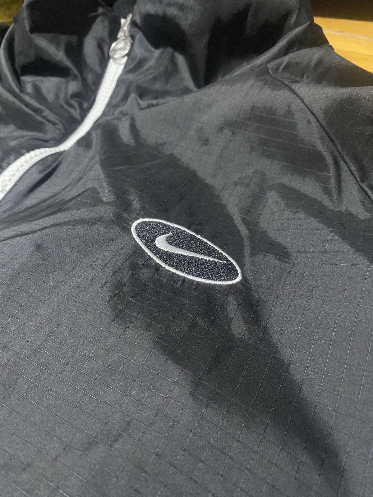 Nike Nike Big Swoosh Reversible Fleece Size US XL / EU 56 / 4 - 5 Thumbnail