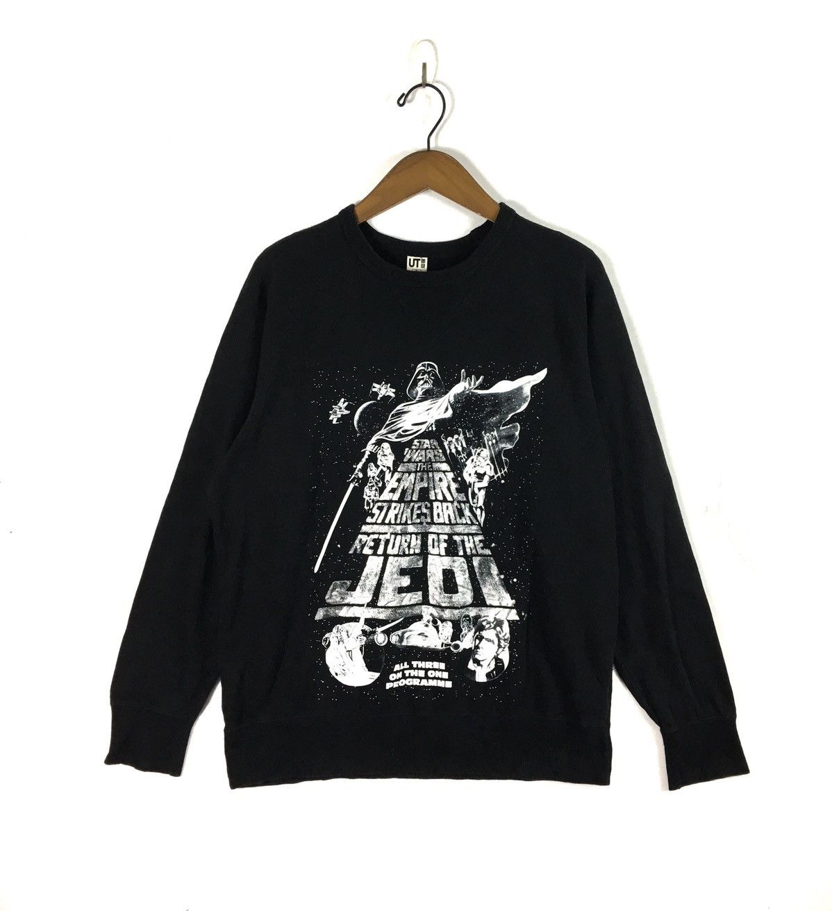 Uniqlo star wars sweatshirt outlet