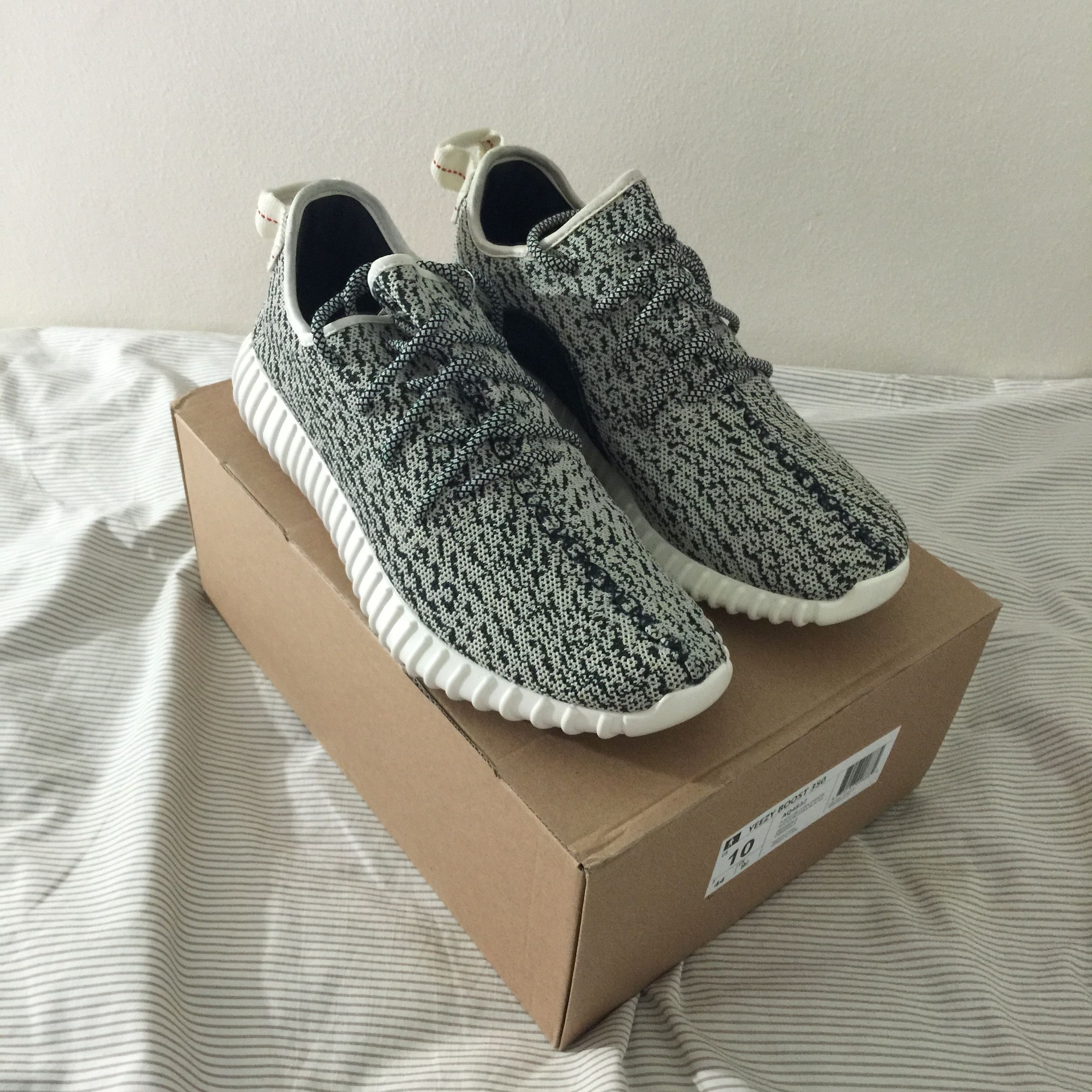 Adidas Yeezy 350 Boost Size US 10 / EU 43 - 1 Preview
