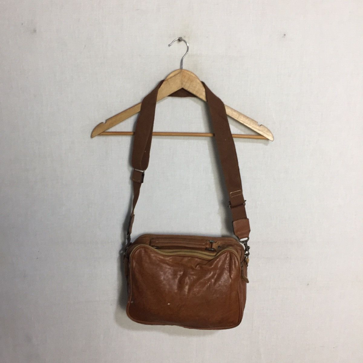 Other Italian bag brown colour Size ONE SIZE - 2 Thumbnail