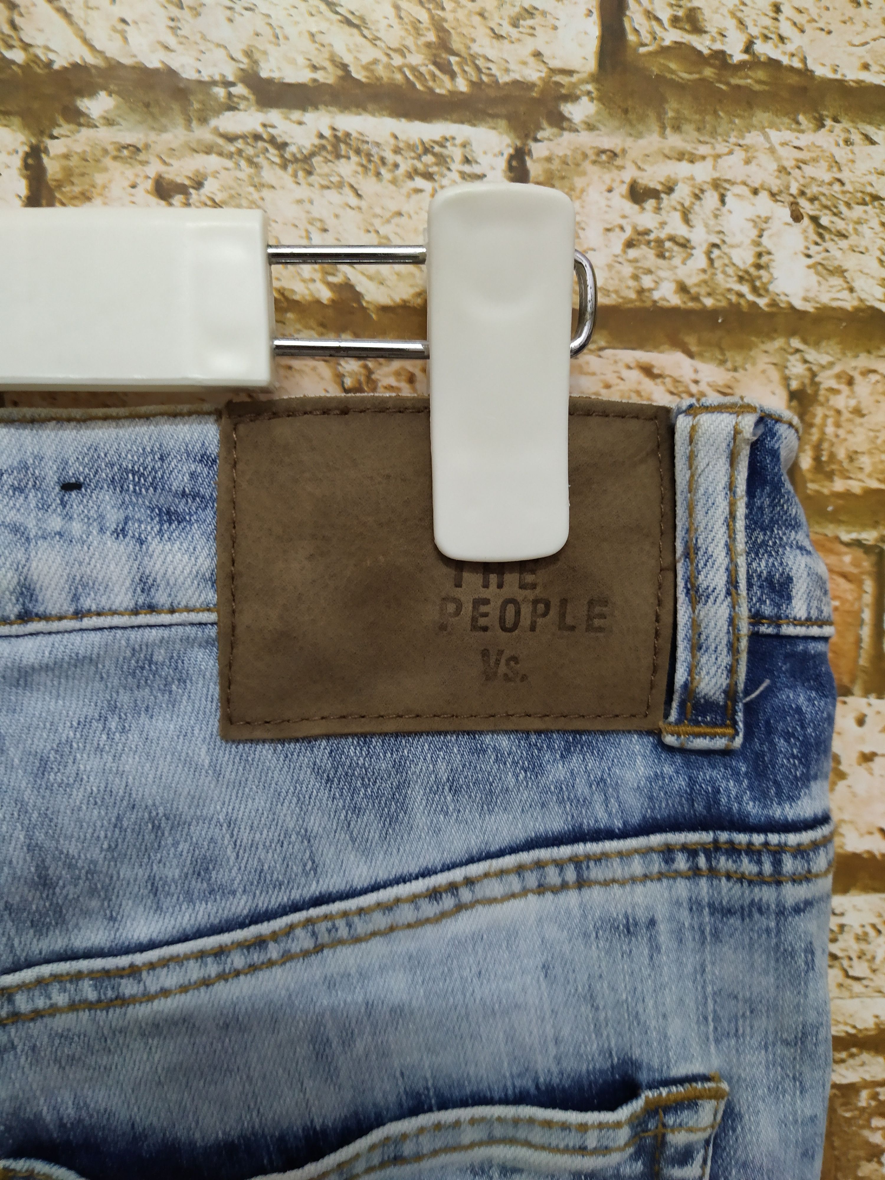 The People Vs. THE PEOPLE VS. BIKERS DENIM DISTRESSED (B727) W30 Size US 30 / EU 46 - 8 Thumbnail