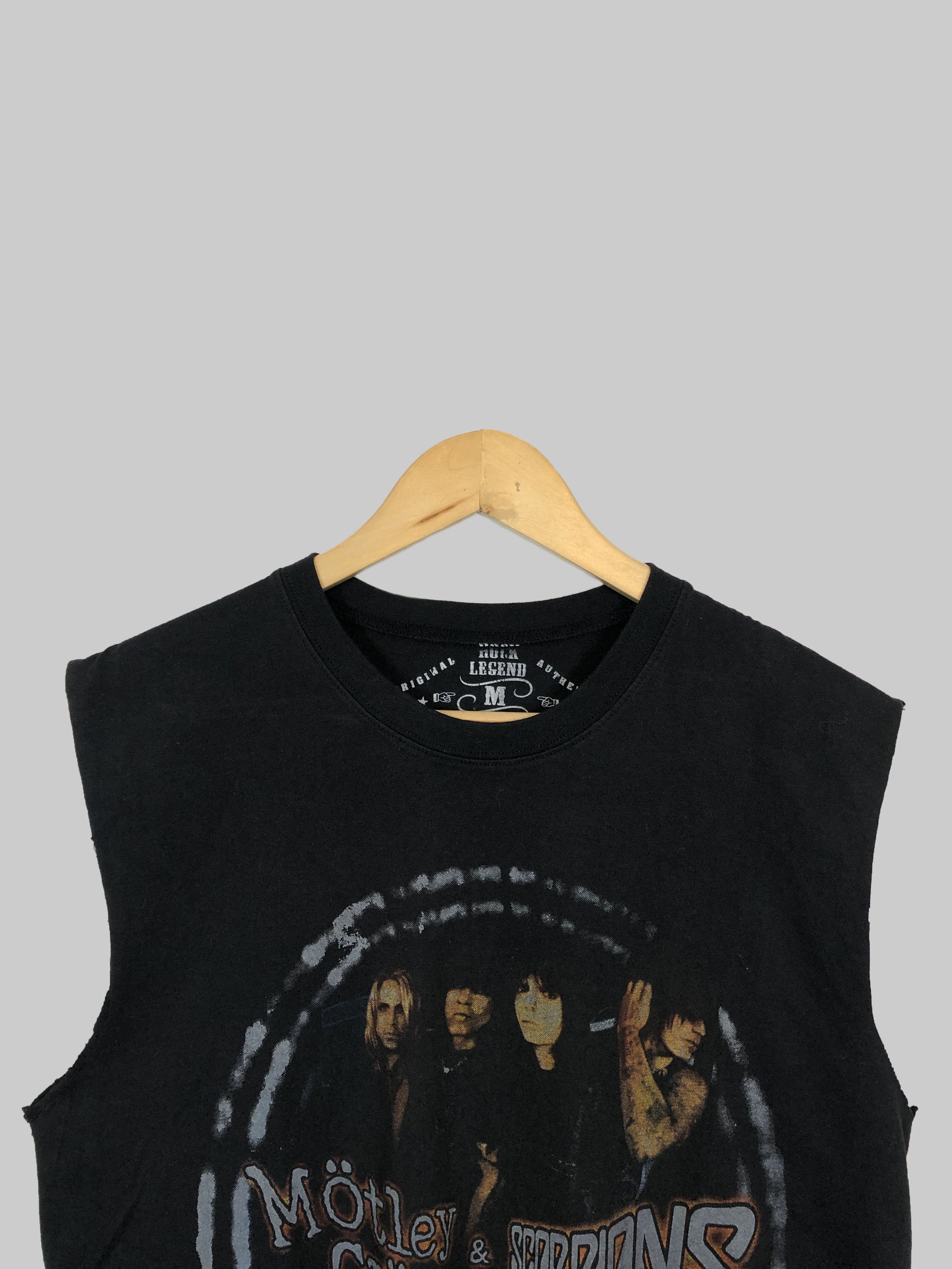 Band Tees Vintage Motley Crue x Scorpions (Guns N' Roses) Size US M / EU 48-50 / 2 - 3 Thumbnail