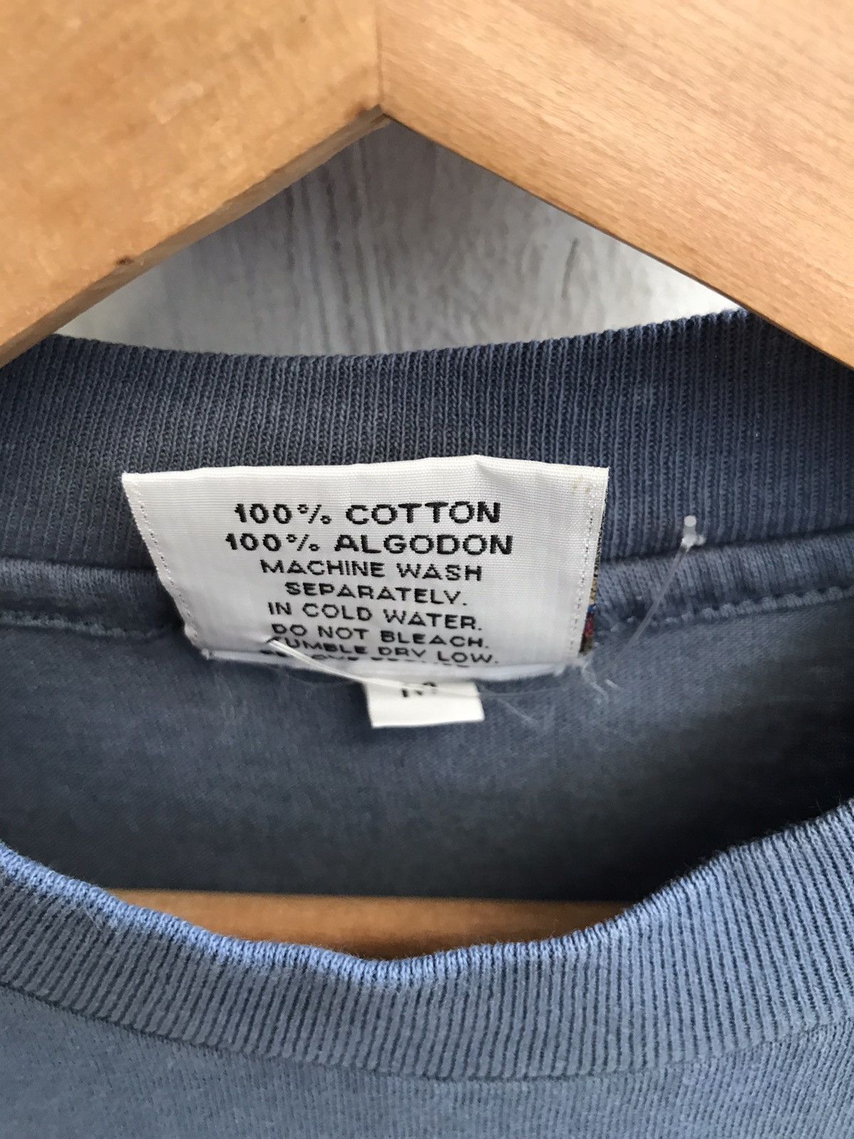 VINTAGE 90’S DEADSTOCK MENACE WANNA SMELL MY FINGER TEE