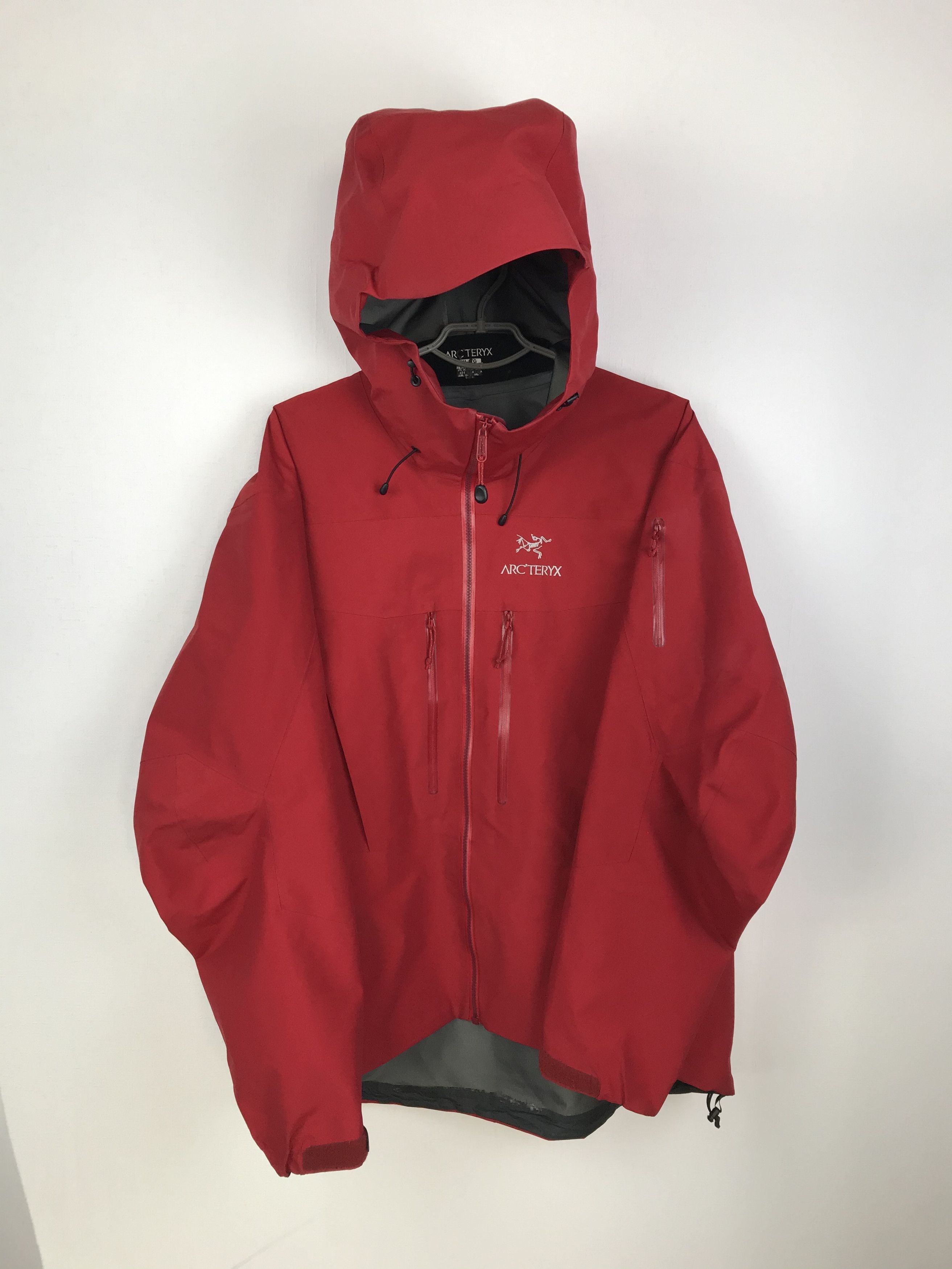 Arc'teryx Men's Alpha SV GORE-TEX Pro Jacket - Black