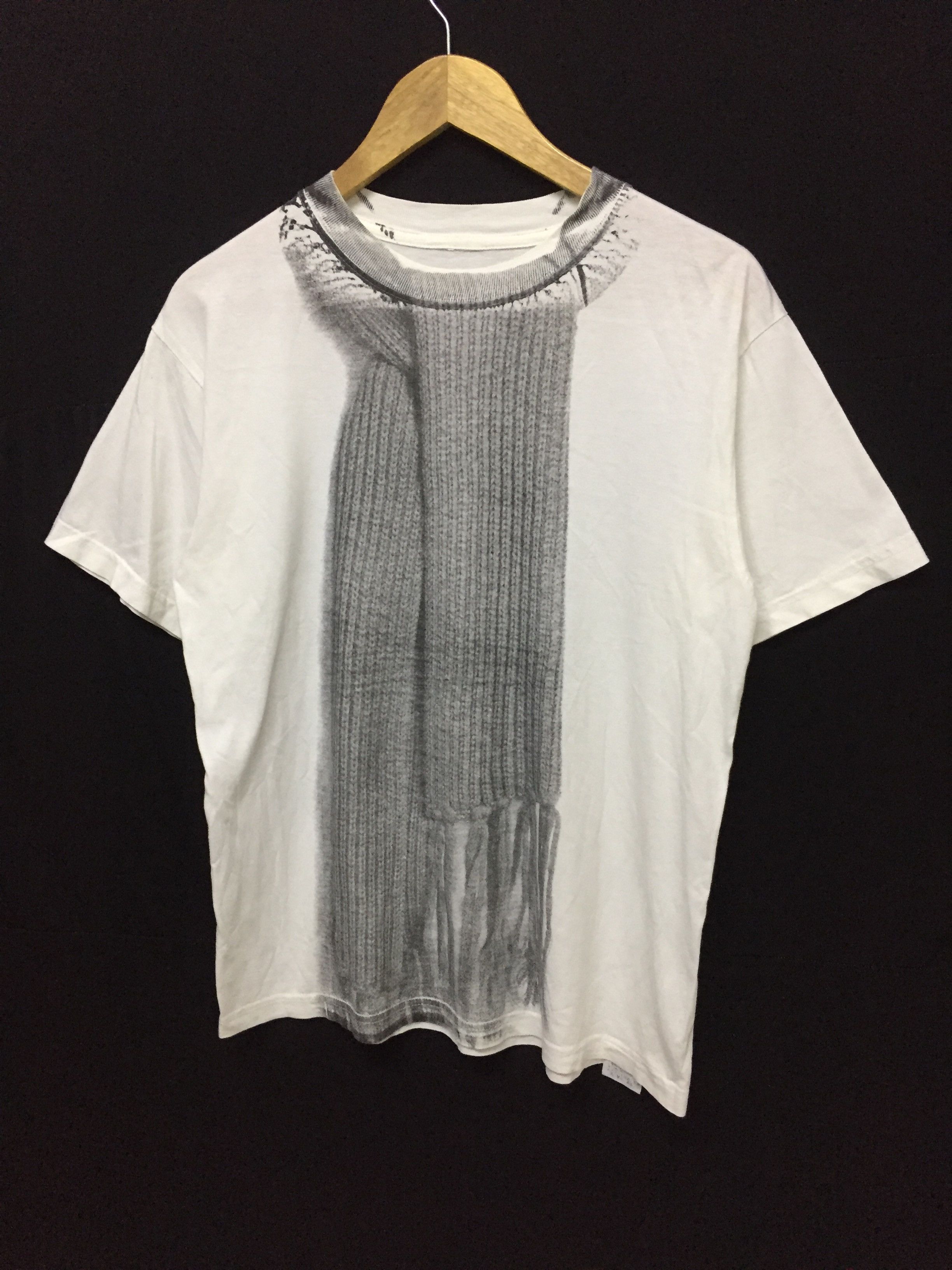 Maison Margiela AW04 0 10 artisanal Trompe l'œeil scarf tee Size US S / EU 44-46 / 1 - 3 Thumbnail