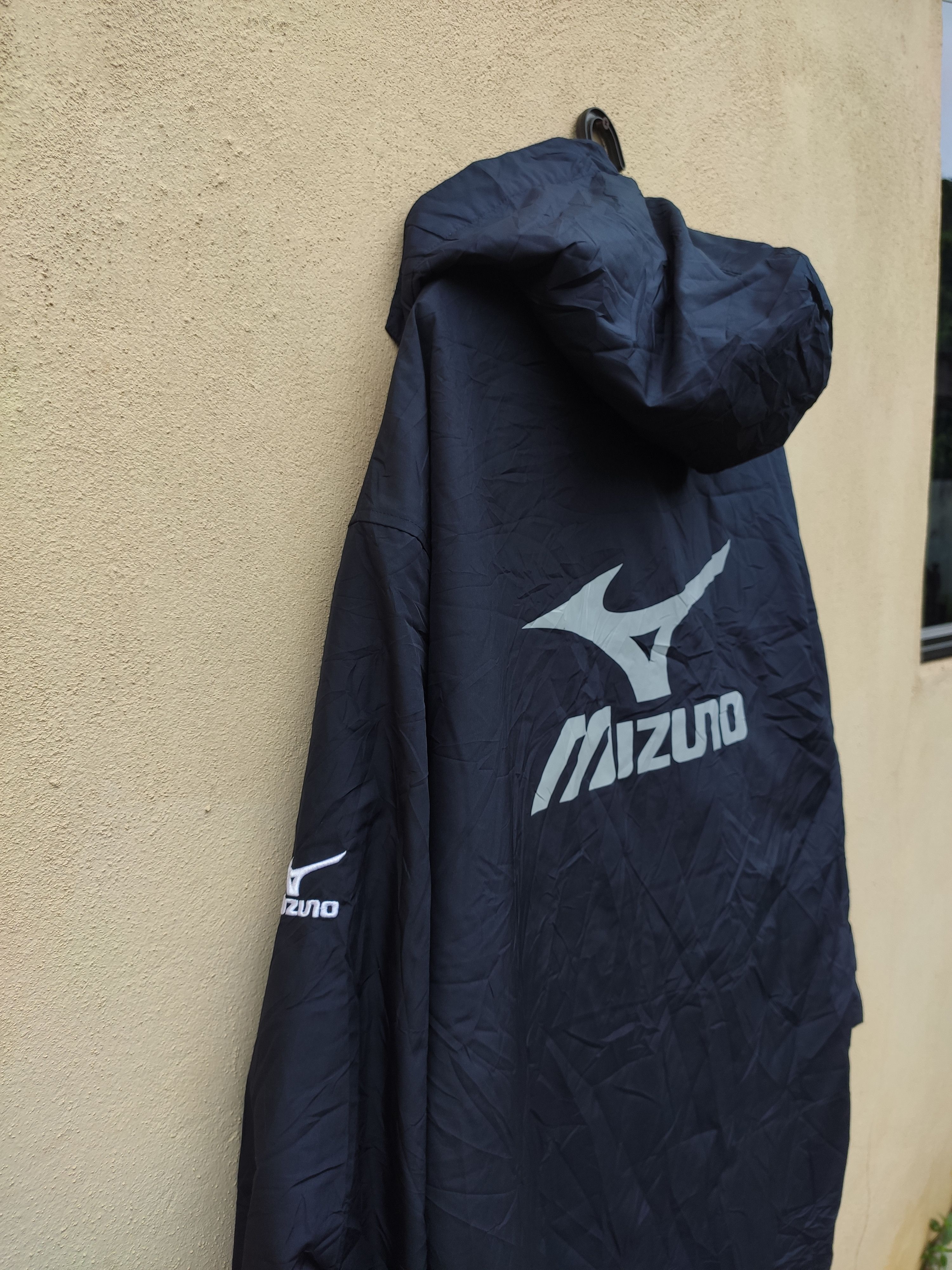 Mizuno 🔥 Mizuno Rain coat parkas long jacket raincoat big logo Size US L / EU 52-54 / 3 - 3 Thumbnail