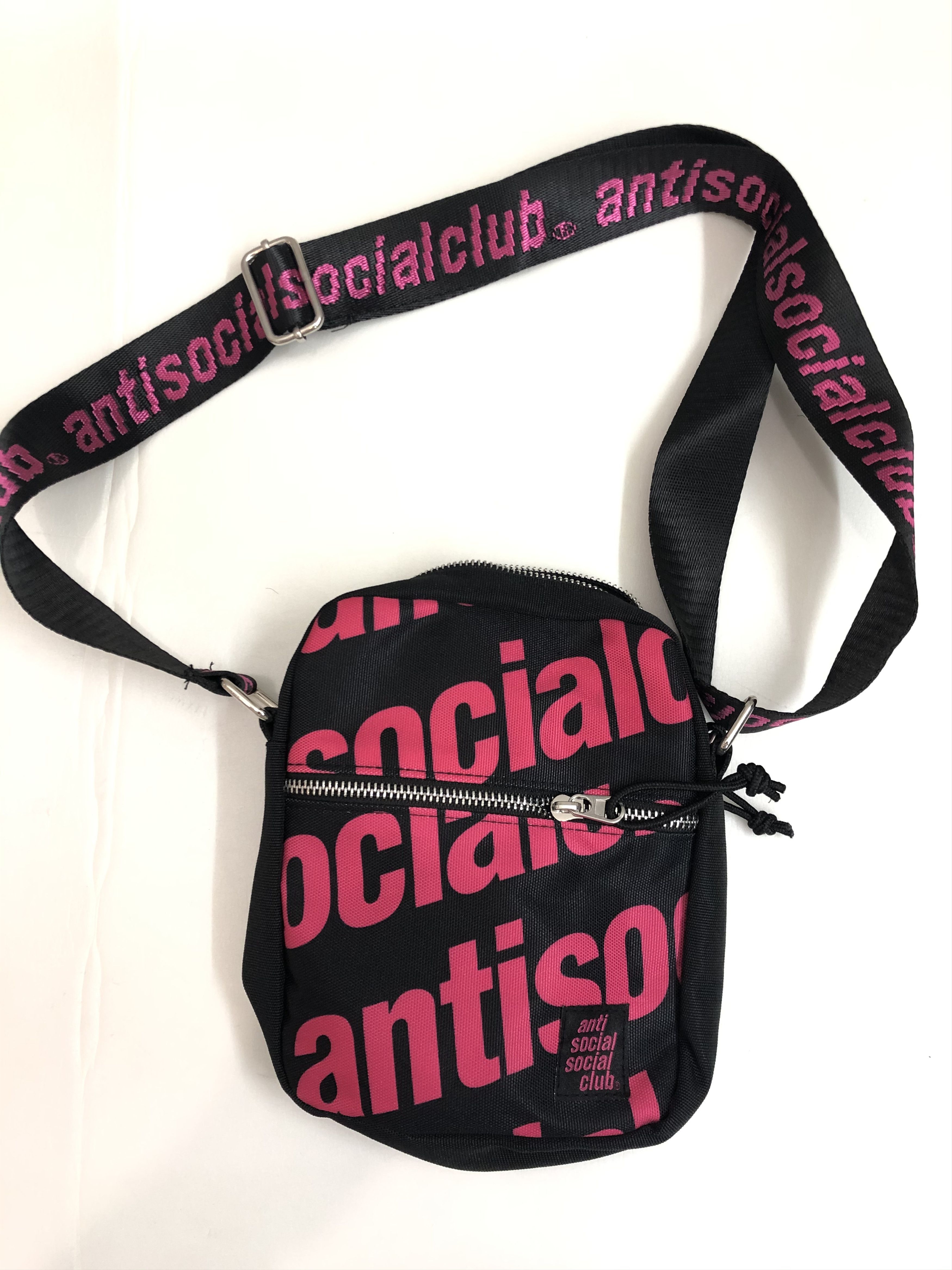 Anti Social Social Club DS Pink ASSC Belong 2 You Black Sidebag FTP KITH BAPE KAWS Size ONE SIZE - 4 Thumbnail