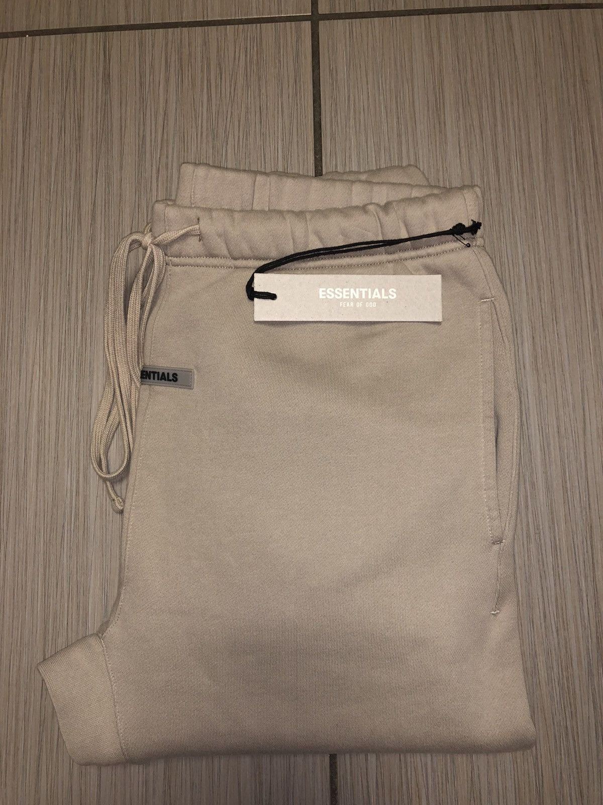 Fear of God Fear of God ESSENTIALS Tan Sweatpants Size US 32 / EU 48 - 3 Thumbnail