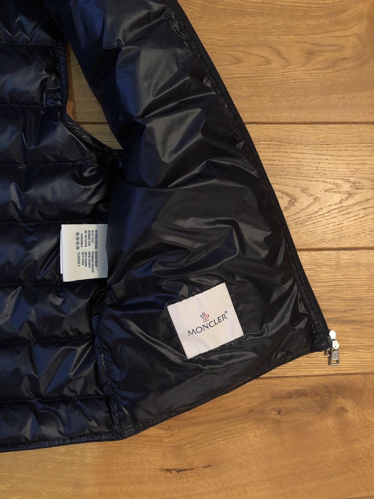 Moncler Moncler Vest Size US S / EU 44-46 / 1 - 6 Thumbnail