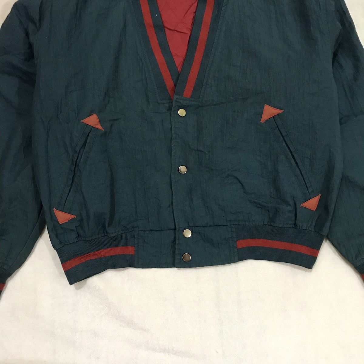 Japanese Brand Vintage japanese brand vneck bomber jacket Size US M / EU 48-50 / 2 - 5 Thumbnail