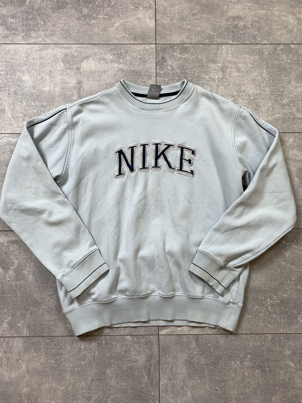 Nike × Vintage Nike vintage sweatshirt big logo Size US L / EU 52-54 / 3 - 2 Thumbnail