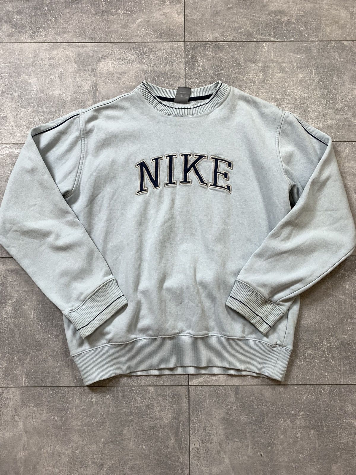 Nike × Vintage Nike vintage sweatshirt big logo Size US L / EU 52-54 / 3 - 1 Thumbnail