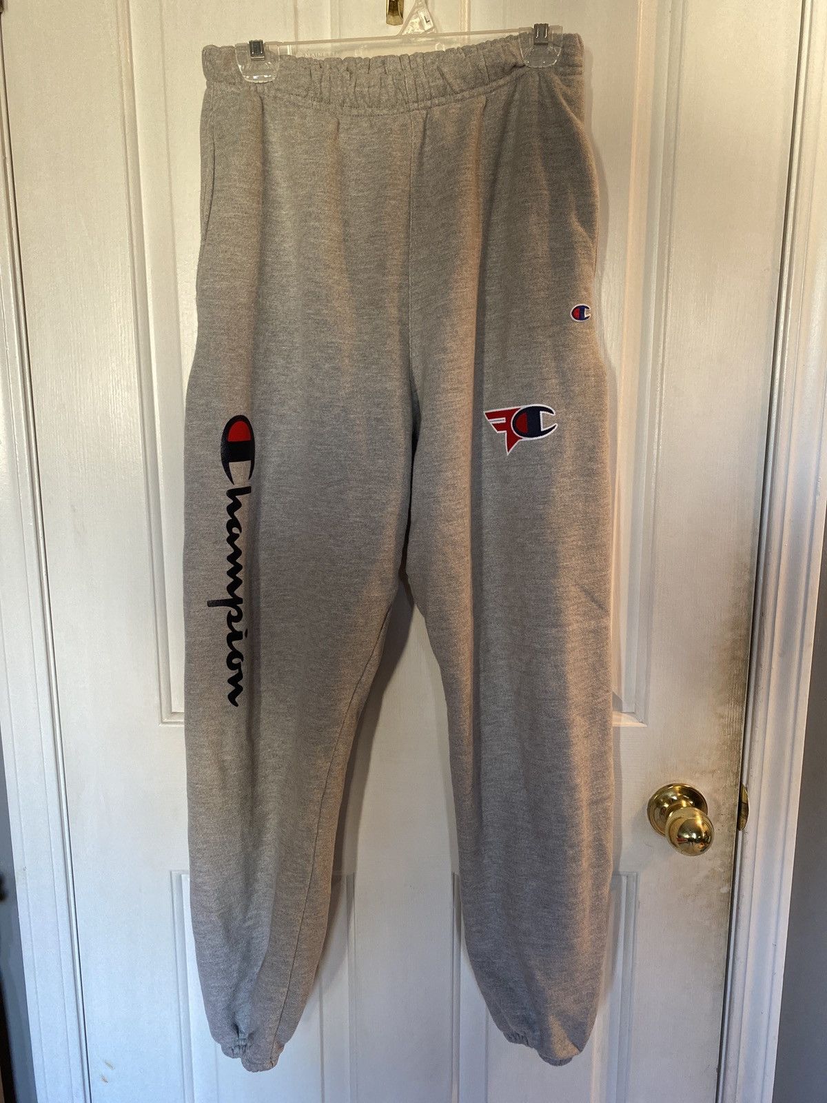 Faze x champion sweatpants hotsell