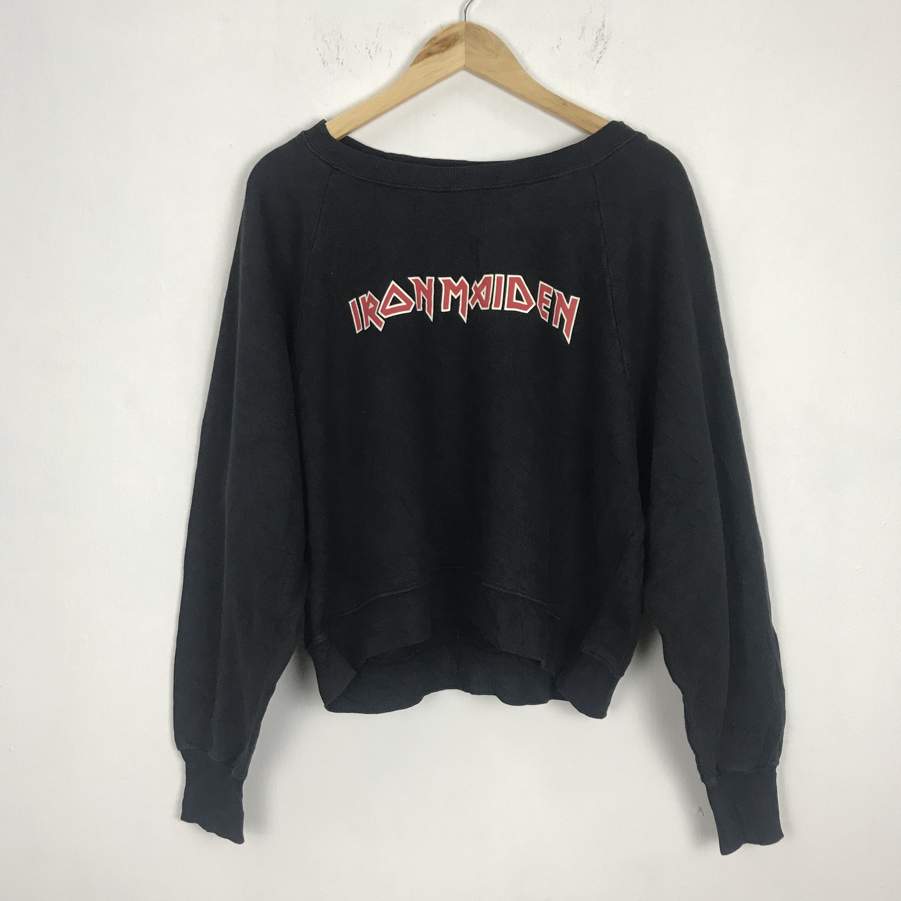 Vintage Distressed Iron Maiden Font Tag Pocket Sweatshirt Crest outlets HOLES Gray Worn