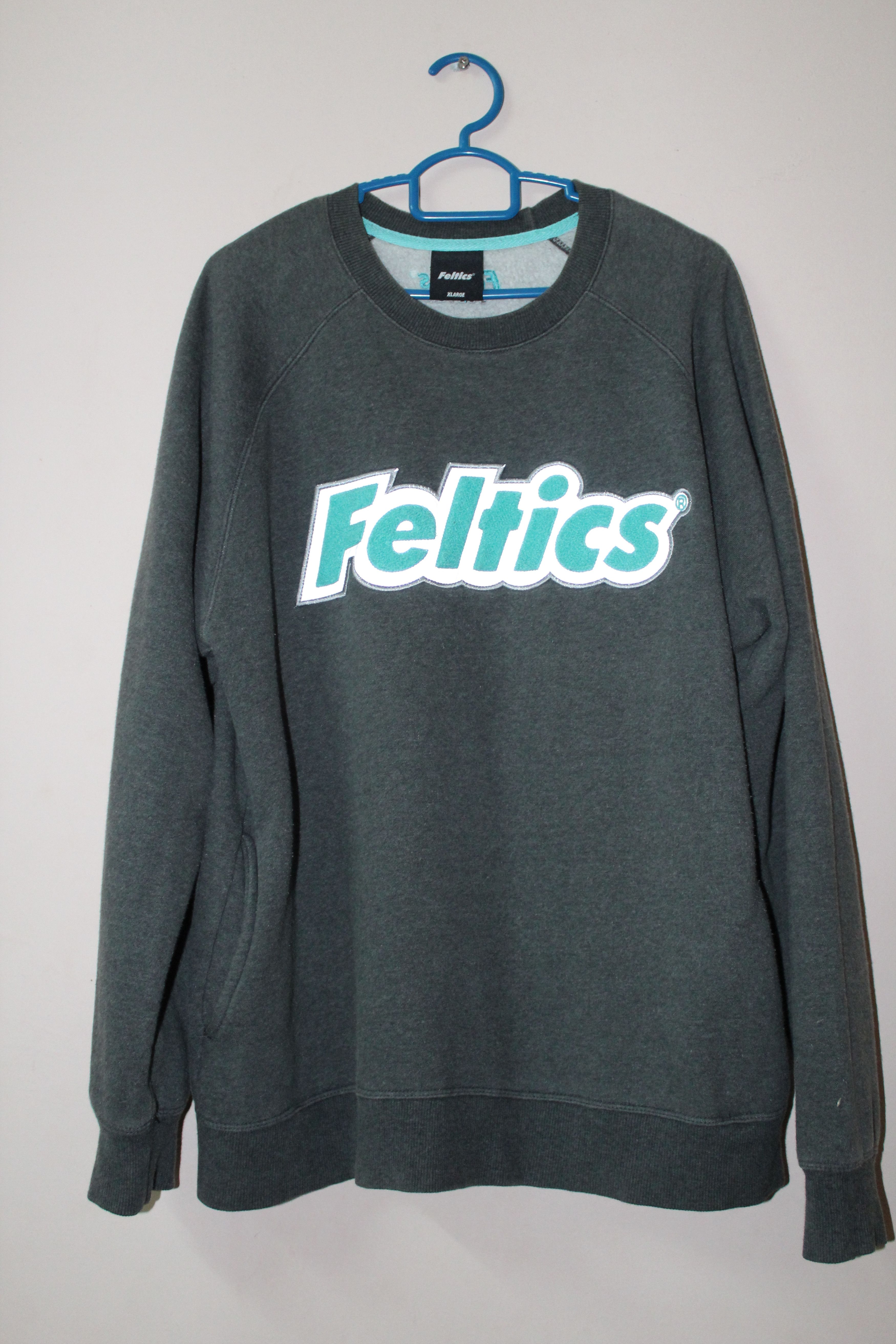 Feltics sweatshirt price sale