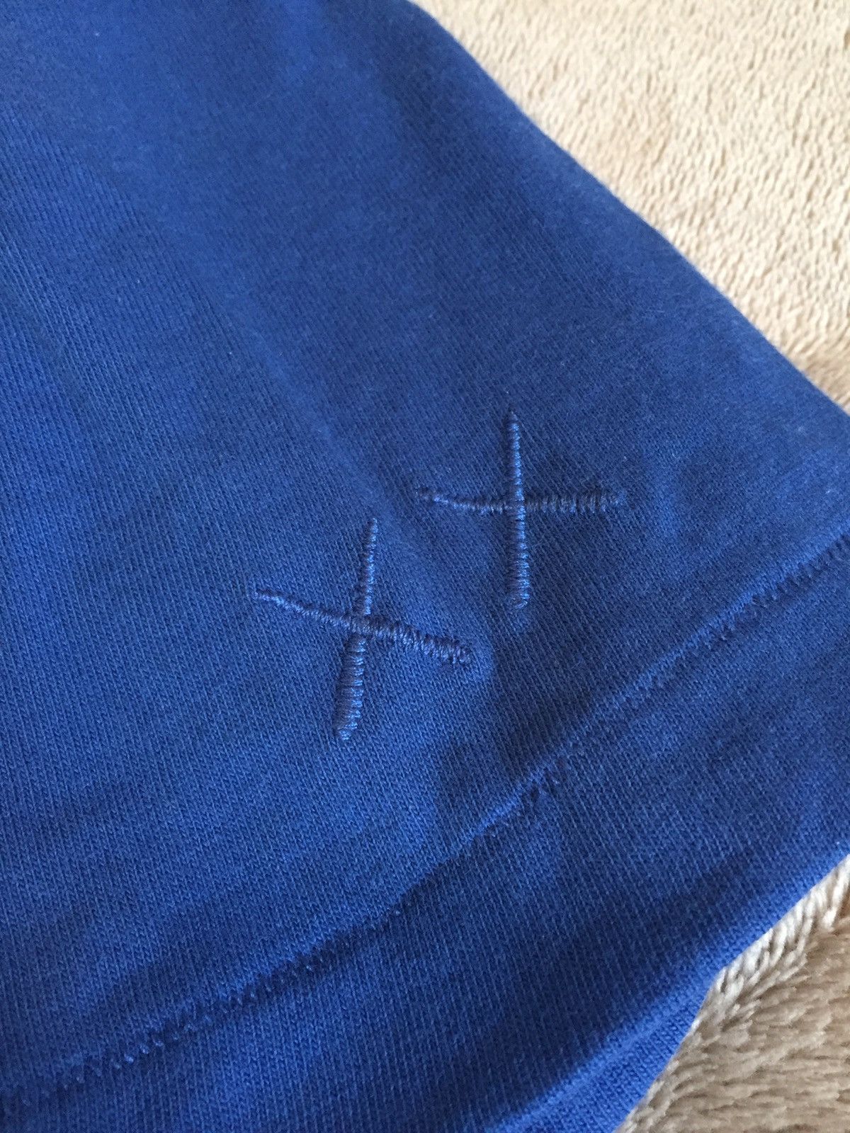 Kaws × Uniqlo Companion Blue Tee Size US L / EU 52-54 / 3 - 3 Thumbnail