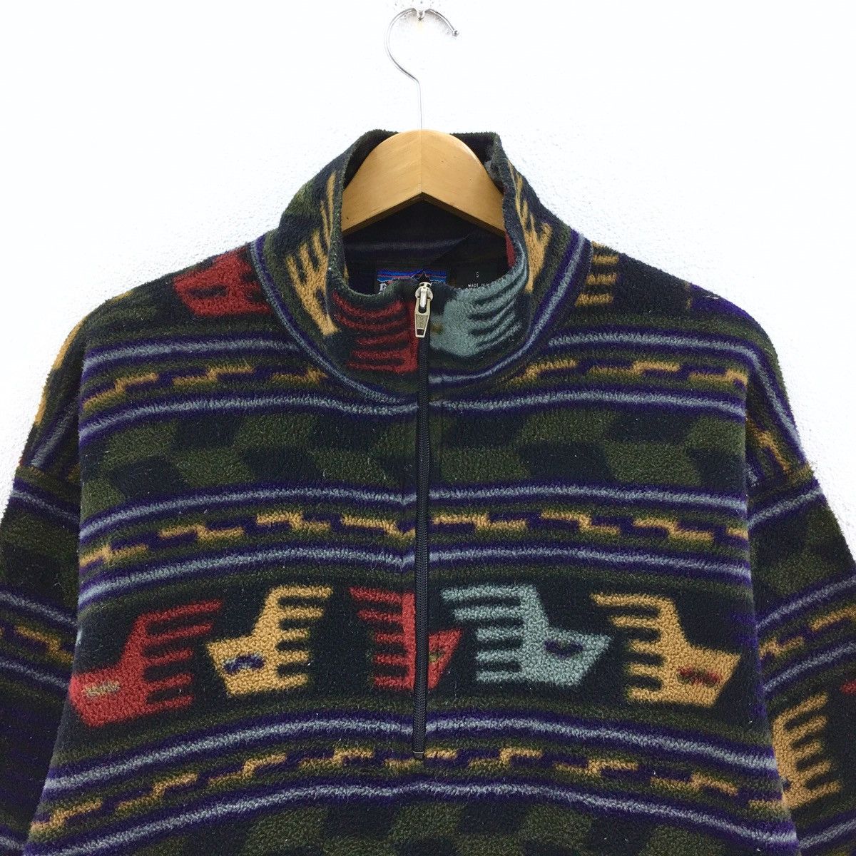 Patagonia Vintage Patagonia Fleece Aztec Bird Design Hard to Find M Size US M / EU 48-50 / 2 - 3 Thumbnail