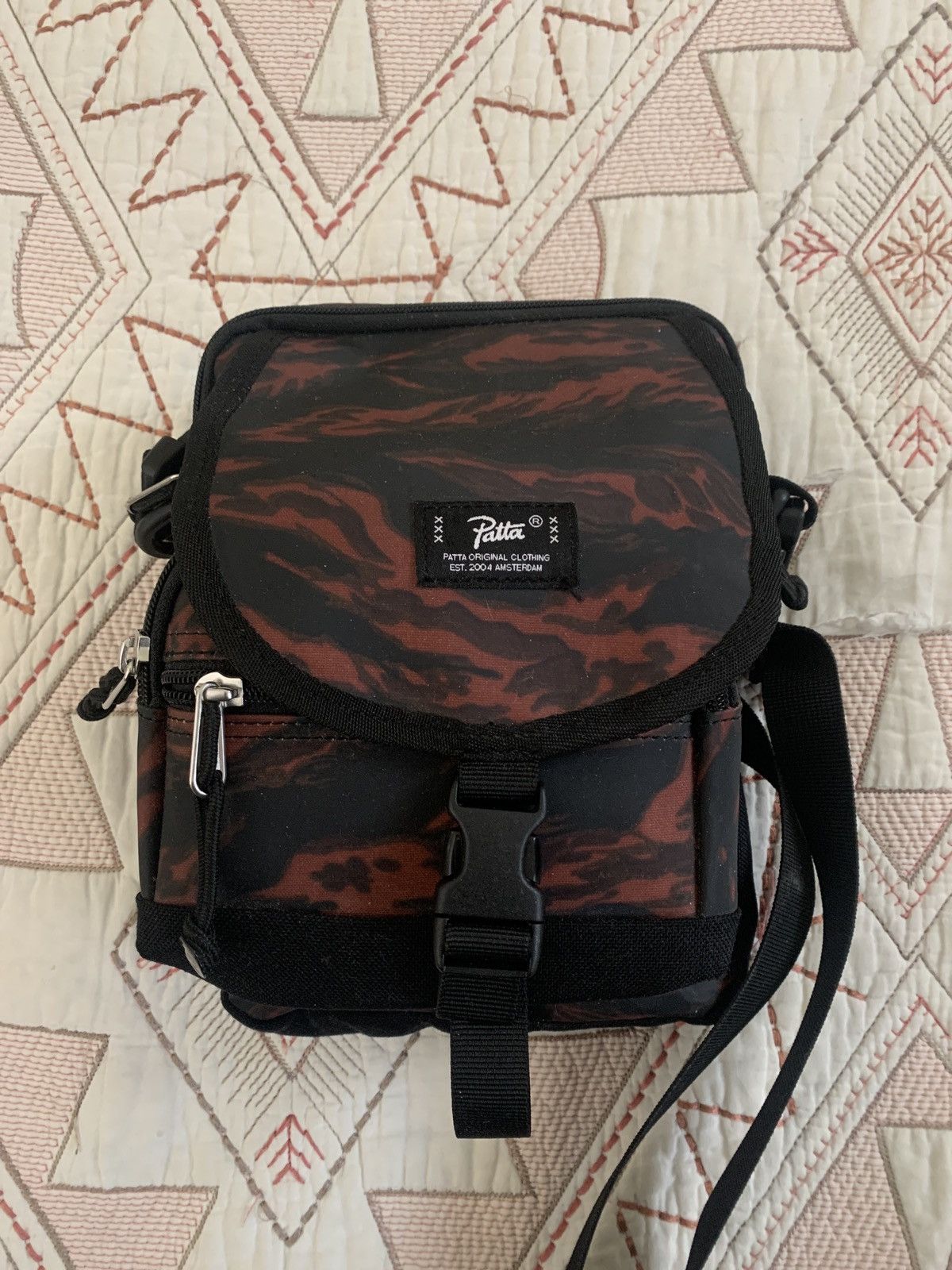 Patta cross body bag hotsell