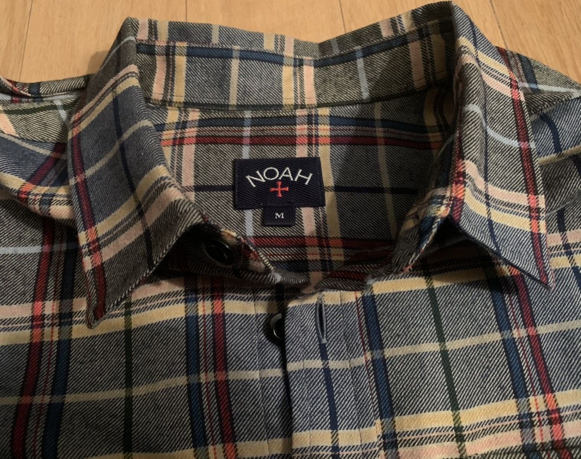 Noah Italian wool blend plaid flannel shirt Size US M / EU 48-50 / 2 - 7 Thumbnail