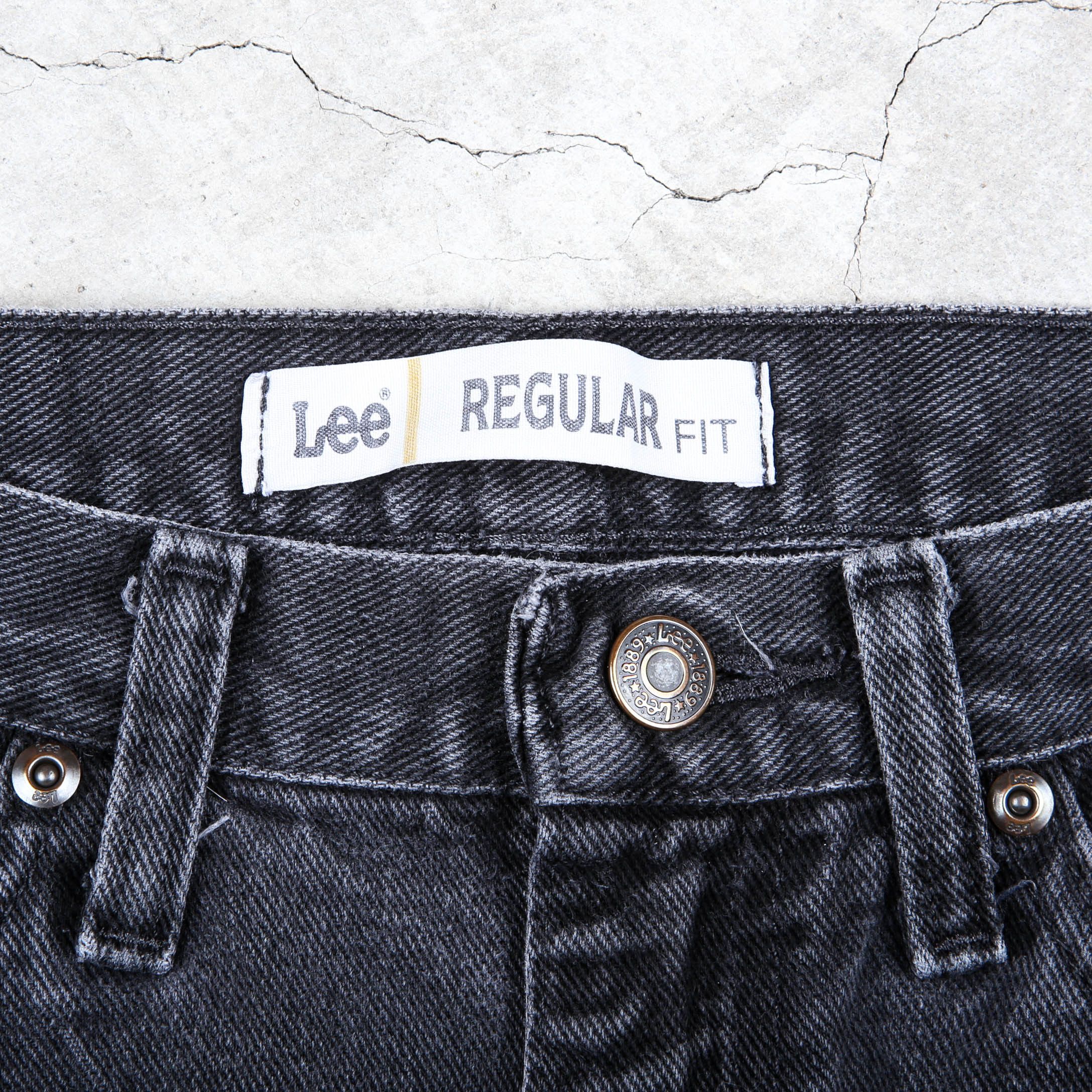 Vintage Vintage Lee's Denim Faded Jeans 33 Late 90s Size US 33 - 3 Thumbnail