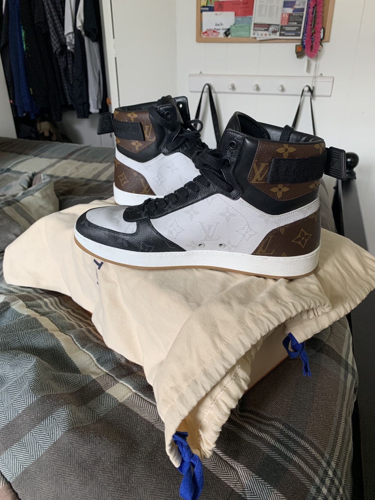 Louis Vuitton Louis Vuitton Rivoli Sneaker Boot Size US 9 / EU 42 - 1 Thumbnail