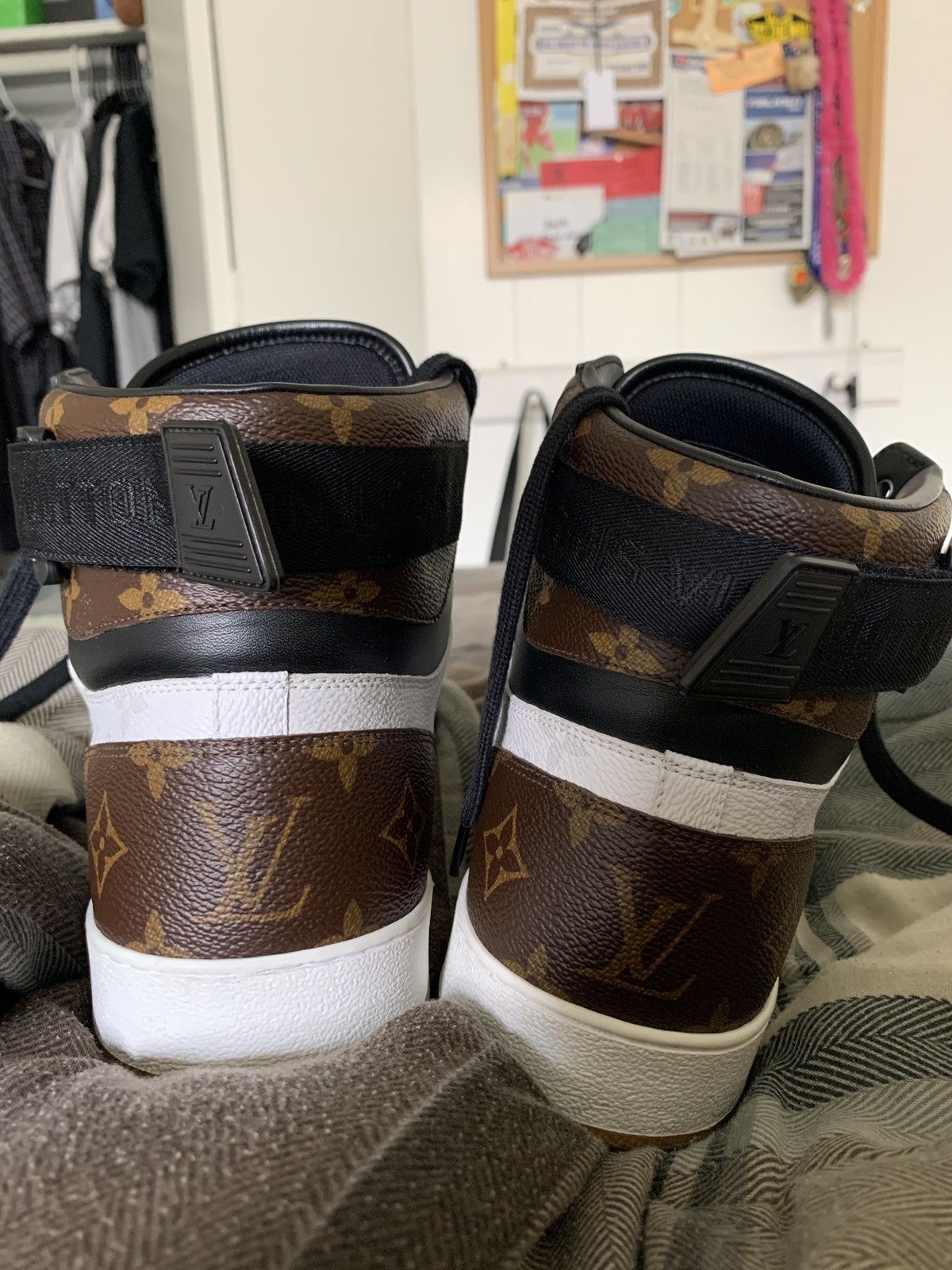 Louis Vuitton Louis Vuitton Rivoli Sneaker Boot Size US 9 / EU 42 - 4 Thumbnail