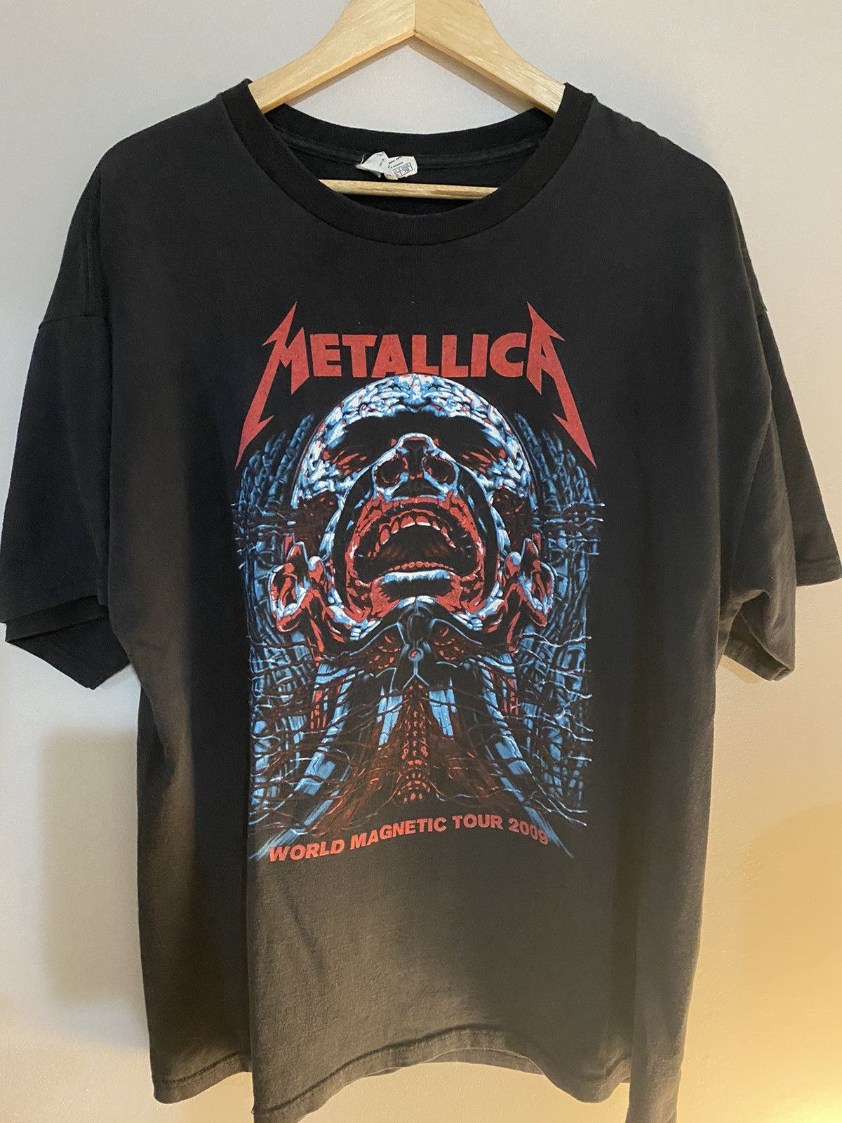 Vintage Vintage Metallica World Magnetic tour shirt | Grailed