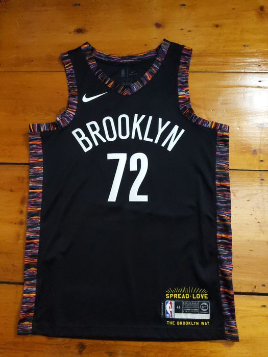 Biggie smalls sales brooklyn nets jersey