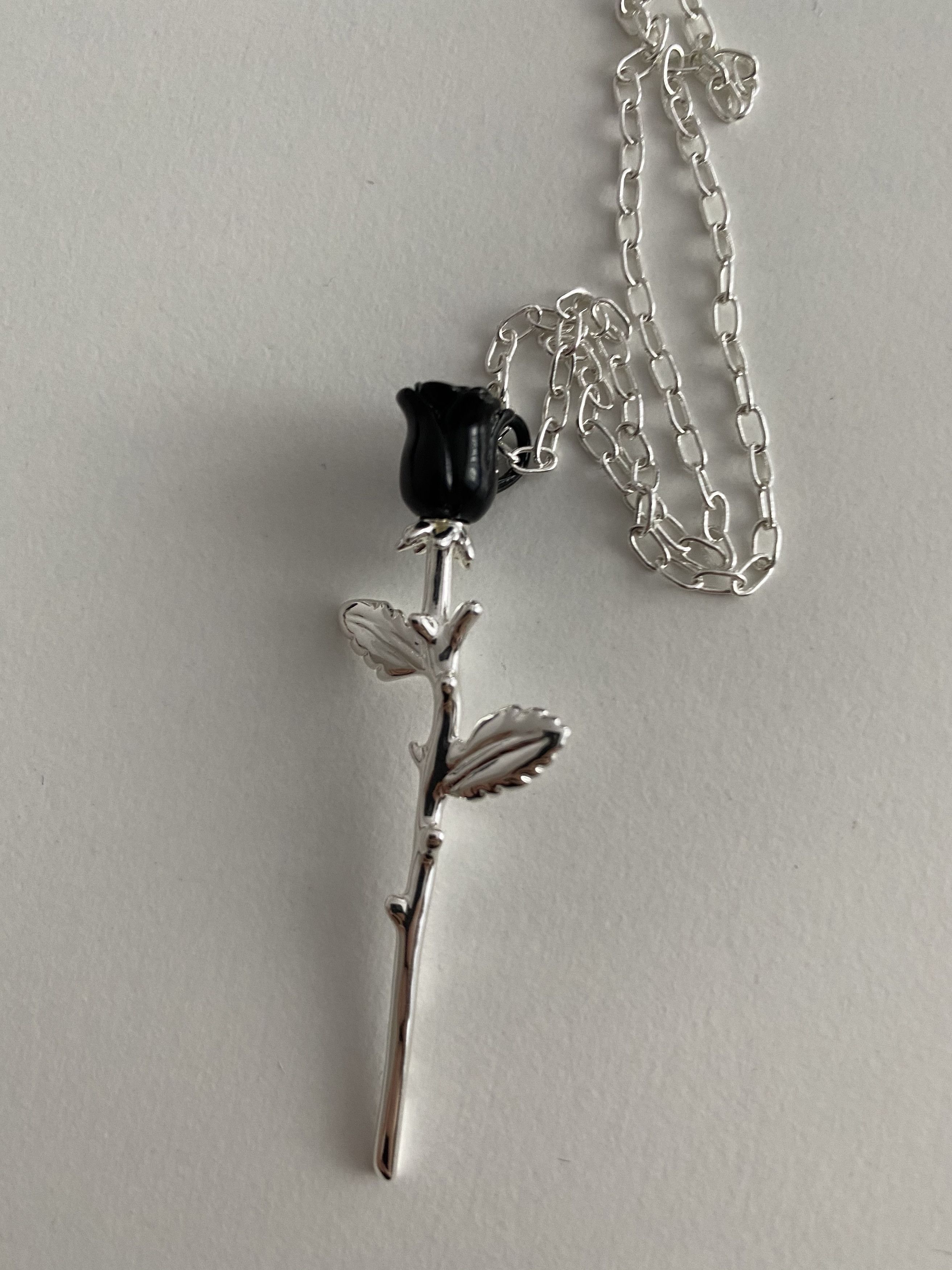 Ambush Design Ambush Design Rose Charm Black and Silver Necklace | Grailed