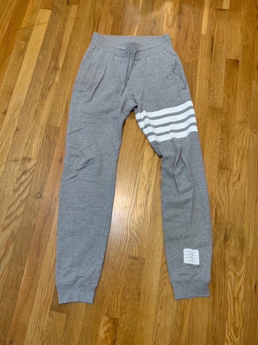 Thom Browne Thom Browne 4 Bar Sweatpants Size US 30 / EU 46 - 1 Thumbnail