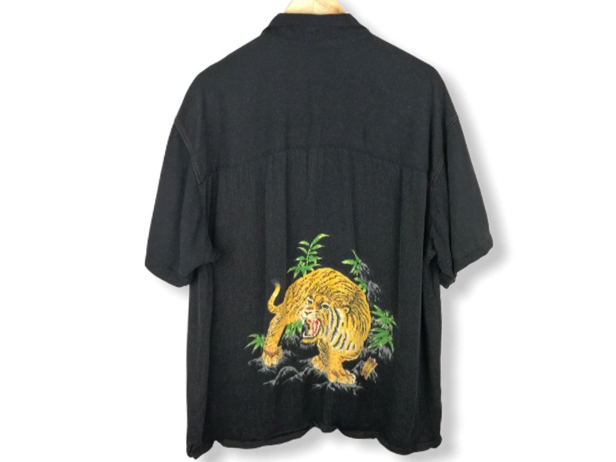 Guess GUESS ANIMAL PRINT CASUAL SHIRT Size US XL / EU 56 / 4 - 4 Thumbnail