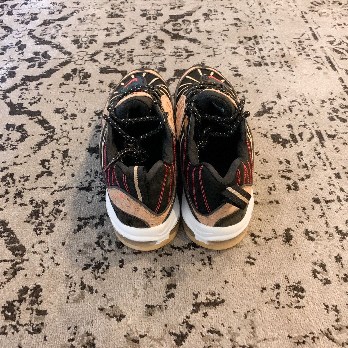 Nike Men's Shoe Nike Air Max 98 “New Year” Size US 9.5 / EU 42-43 - 3 Thumbnail
