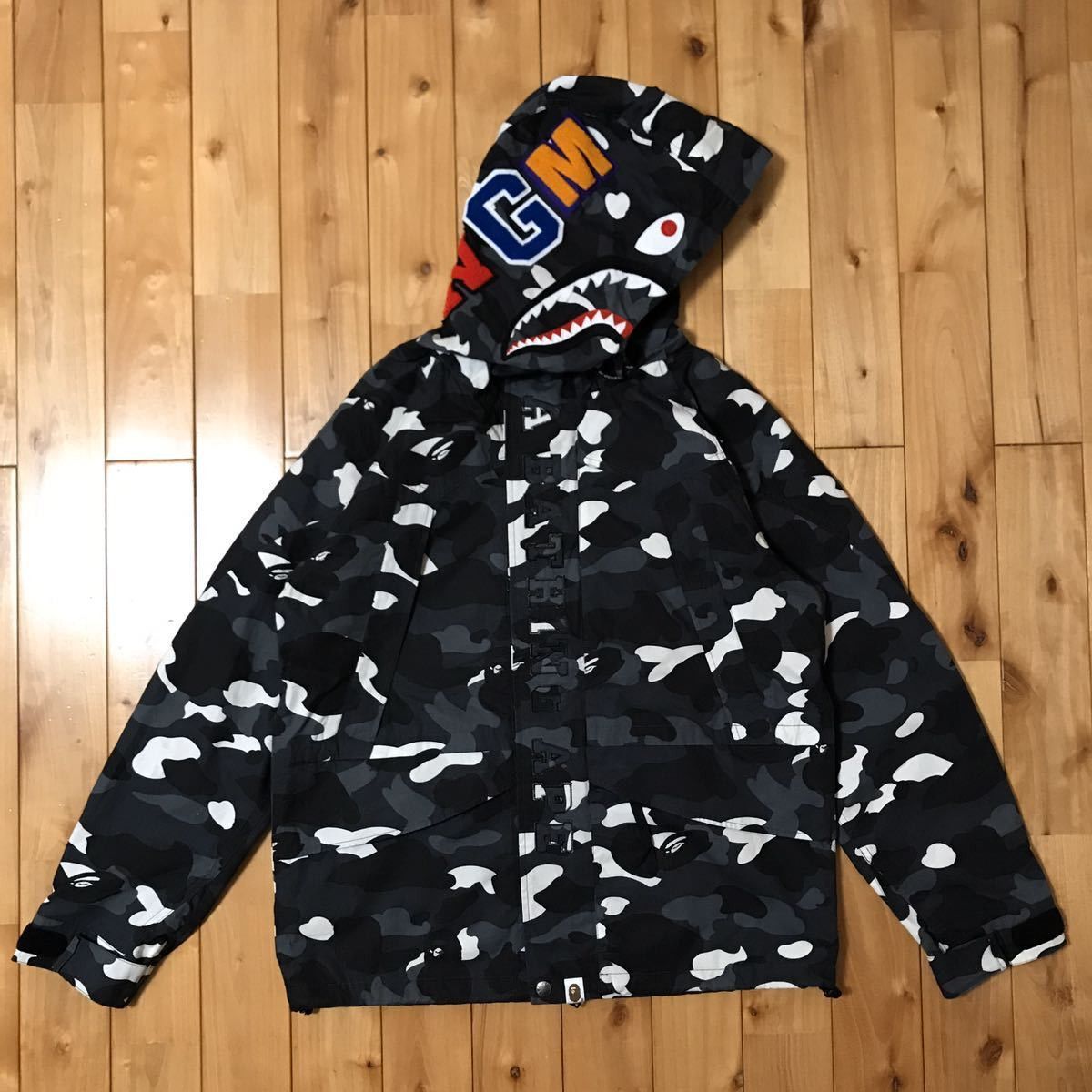Bape glow in the dark hoodie hotsell