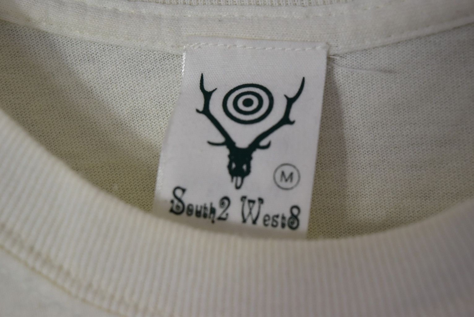 Nepenthes South2 West8/graphic t-shirt/17735 - 0112 39.8 Size US M / EU 48-50 / 2 - 7 Thumbnail