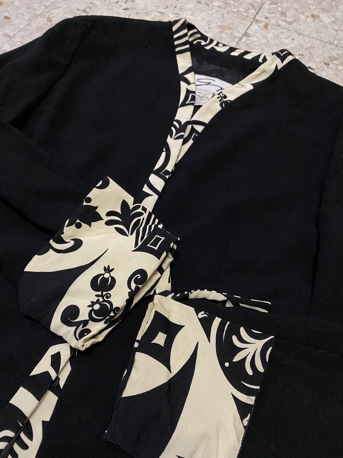 Versace Vintage 90’s Genny By versace Wool Jacket Nice Design Size US M / EU 48-50 / 2 - 5 Thumbnail