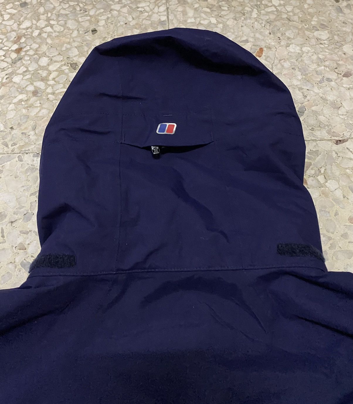 Berghaus Berghaus Hydro Shell Jacket waterproof Design Size US S / EU 44-46 / 1 - 6 Thumbnail