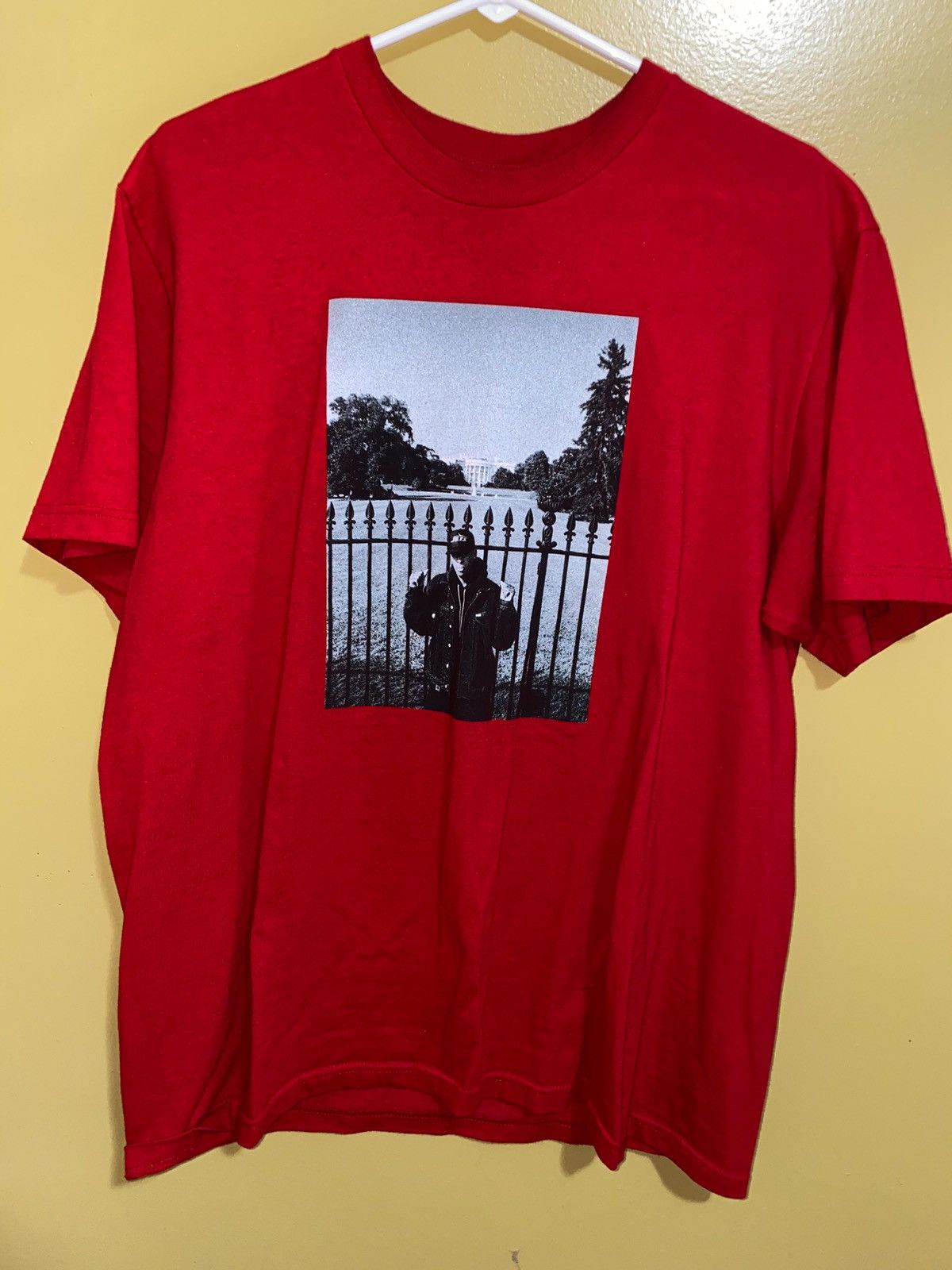 Supreme undercover public outlet enemy white house tee