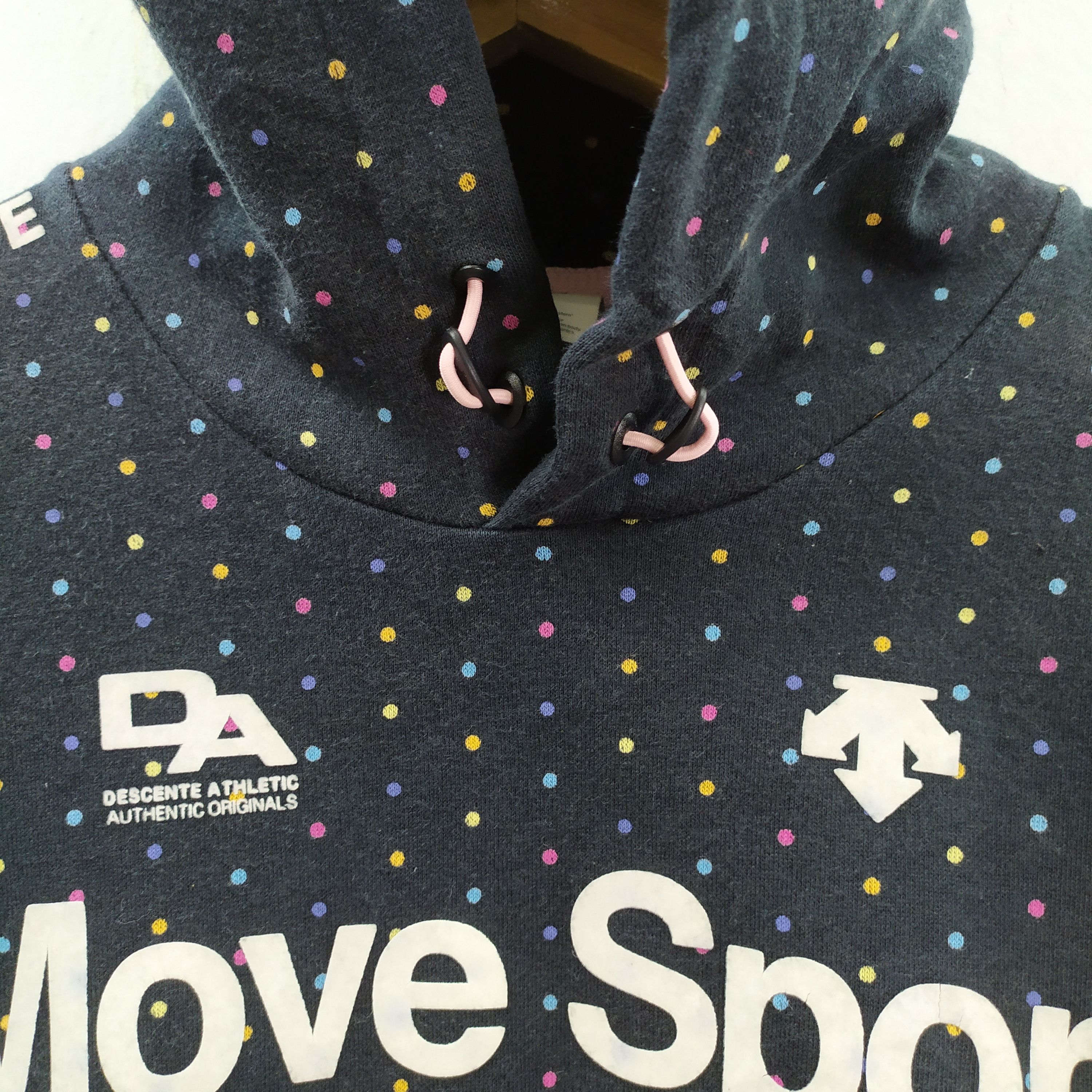 Descente × Japanese Brand DESCENTE MOVE SPORT SWEATSHIRT HOODIE WOMEN Size US L / EU 52-54 / 3 - 6 Thumbnail