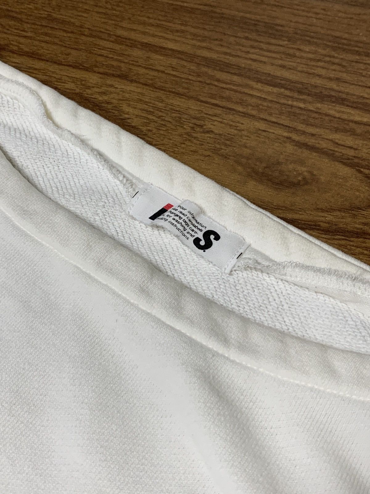 Issey Miyake Vintage Caretag Logo Sweater Size US M / EU 48-50 / 2 - 3 Thumbnail