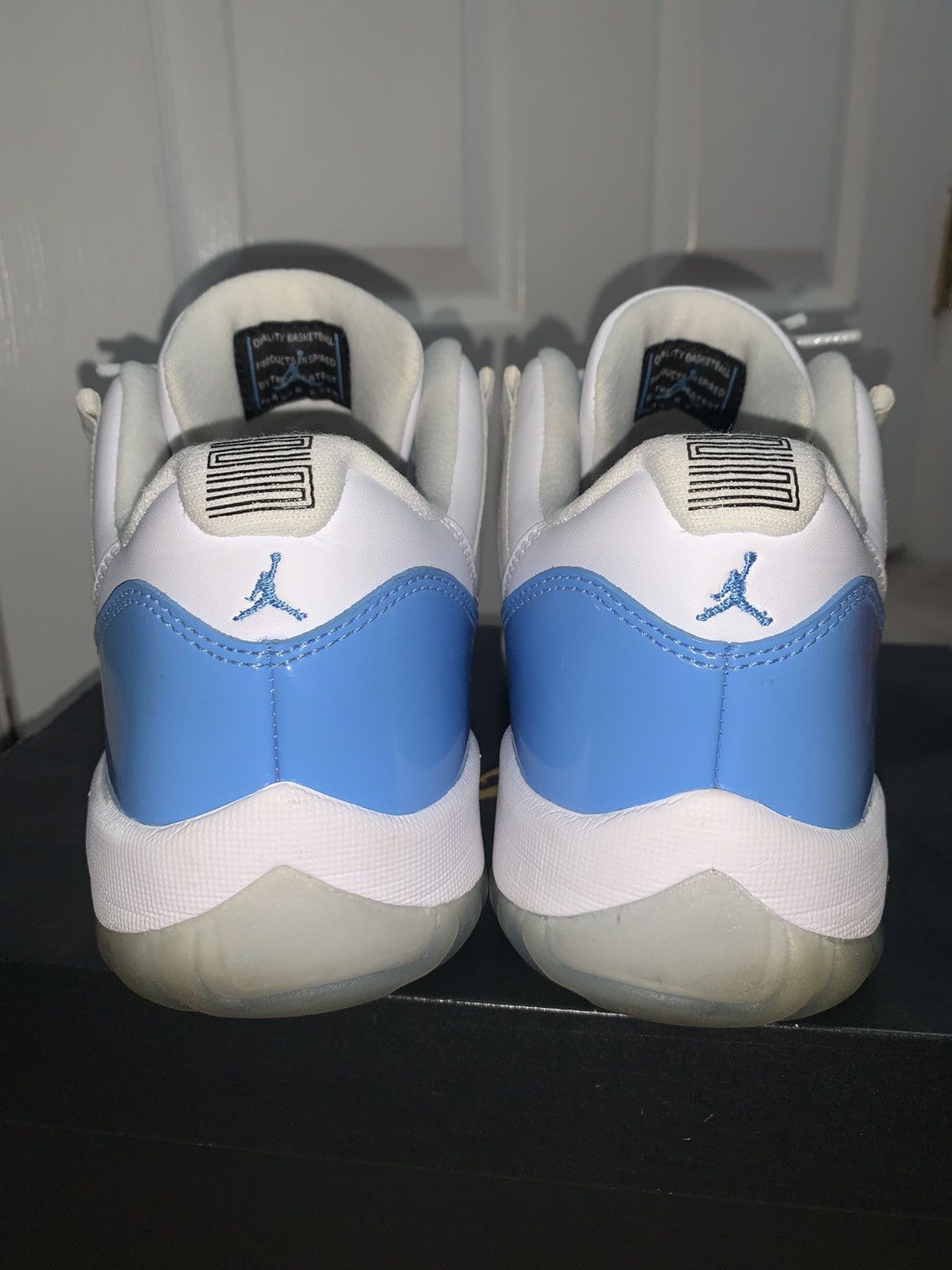Jordan Brand Air Jordan 11 Retro Low UNC 2017 Size US 8.5 / EU 41-42 - 2 Thumbnail