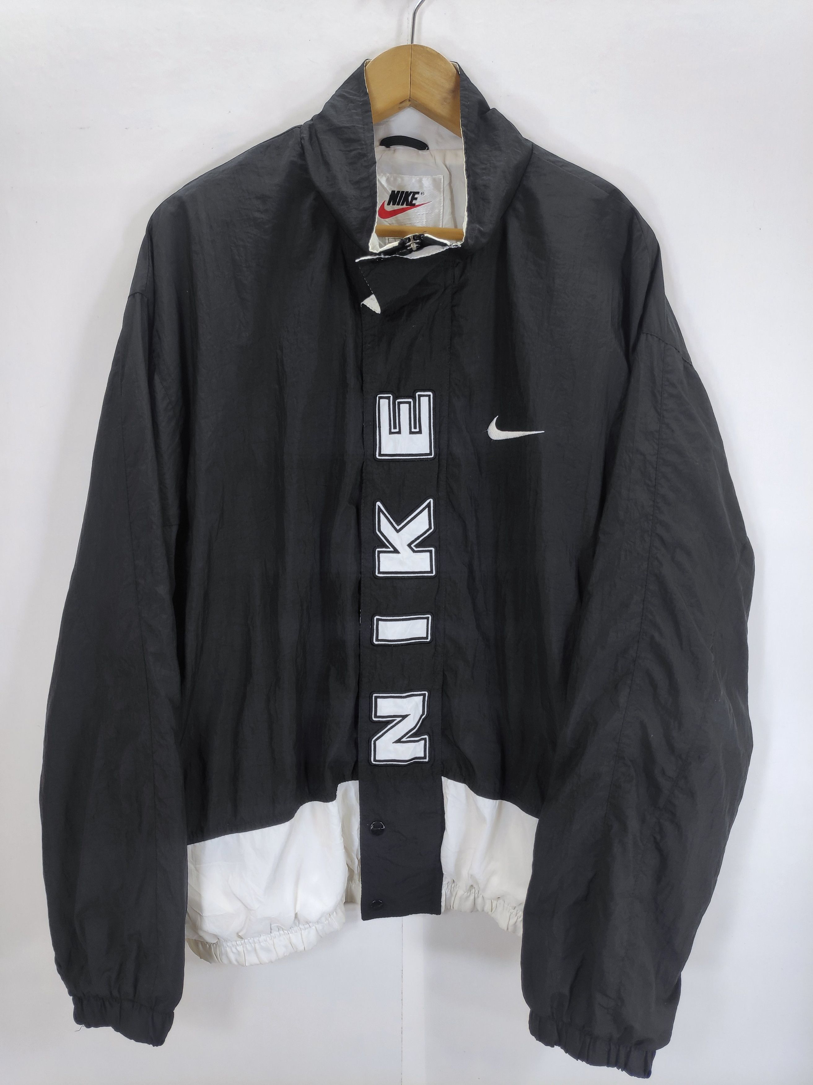 Nike × Vintage 90s NIKE block windbreaker jacket Black Nike Swoosh USA Size US L / EU 52-54 / 3 - 1 Thumbnail
