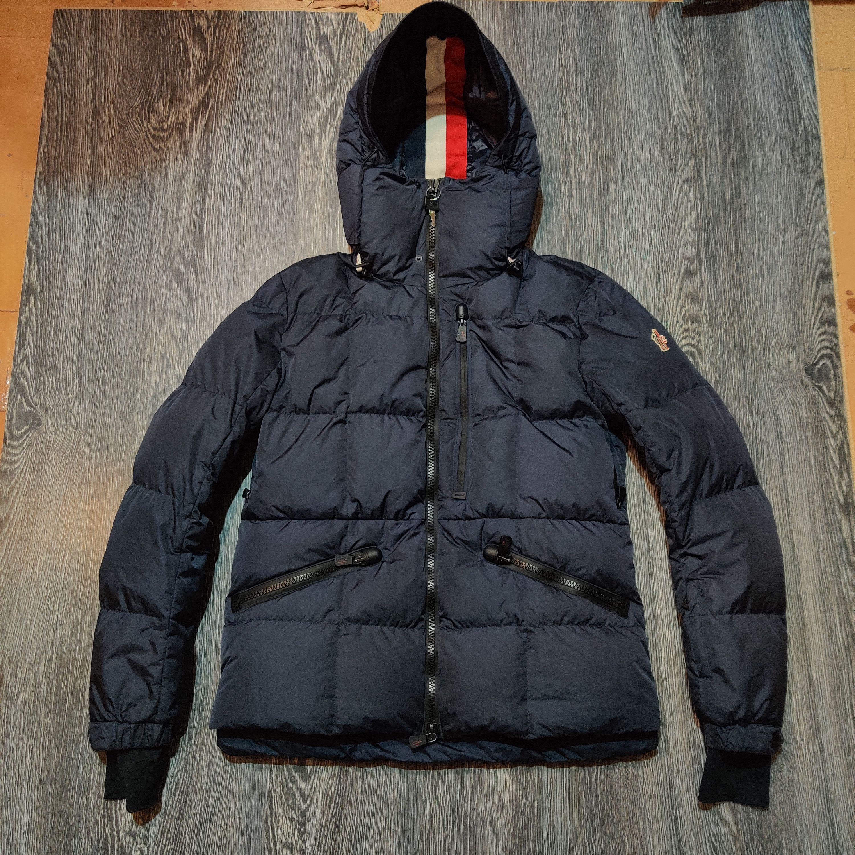 Moncler coulmes cheap