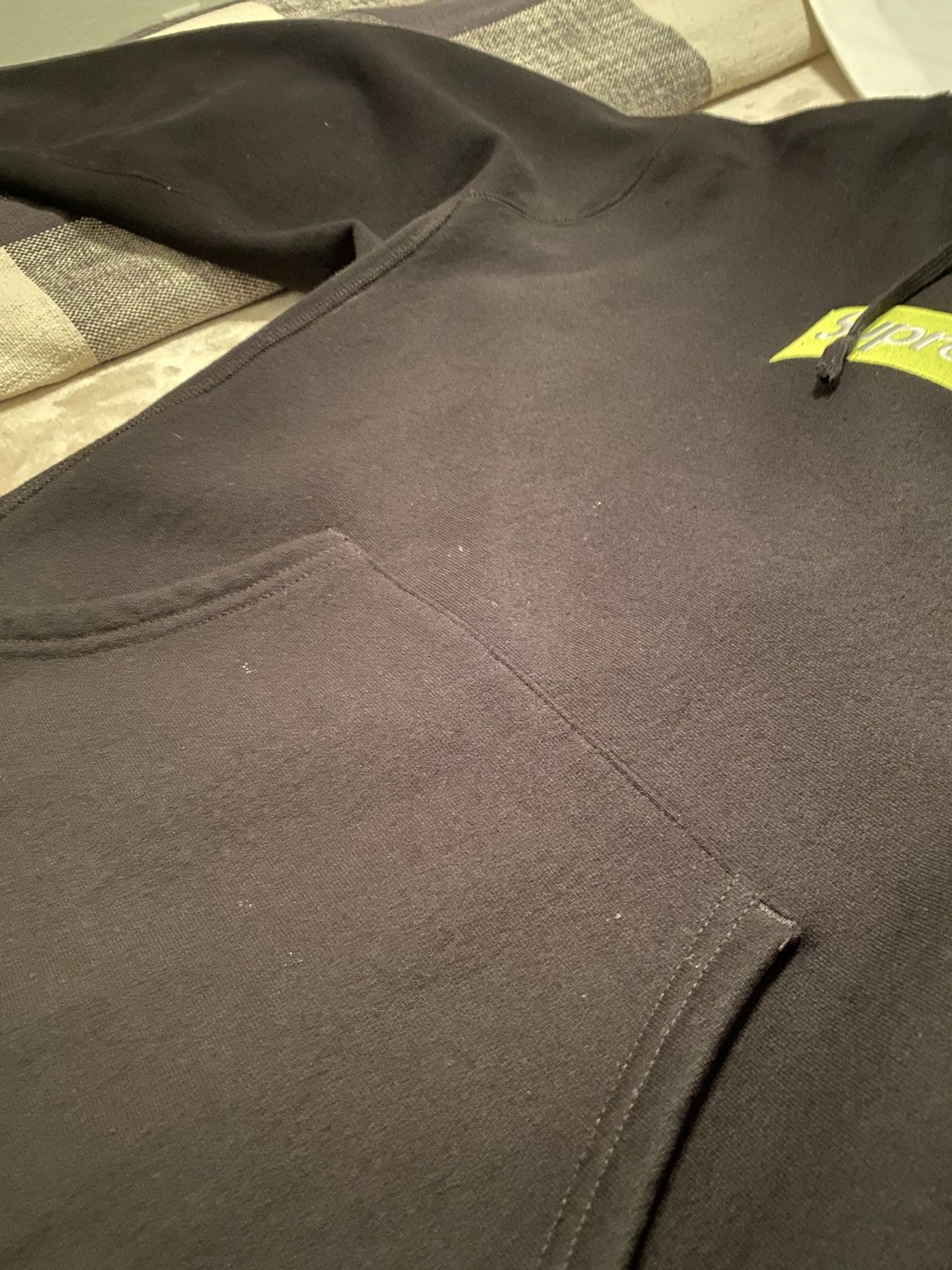 Supreme Box Logo Hoodie Size US L / EU 52-54 / 3 - 8 Thumbnail