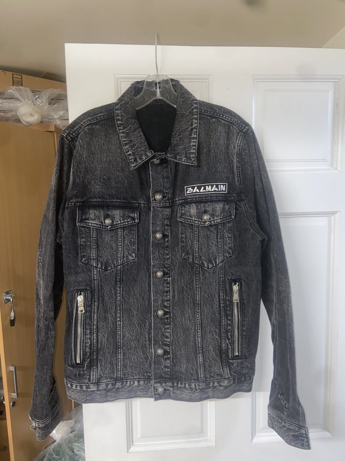 Balmain Japanese symbols embroidered denim jacket sz 52 Size US L / EU 52-54 / 3 - 1 Thumbnail
